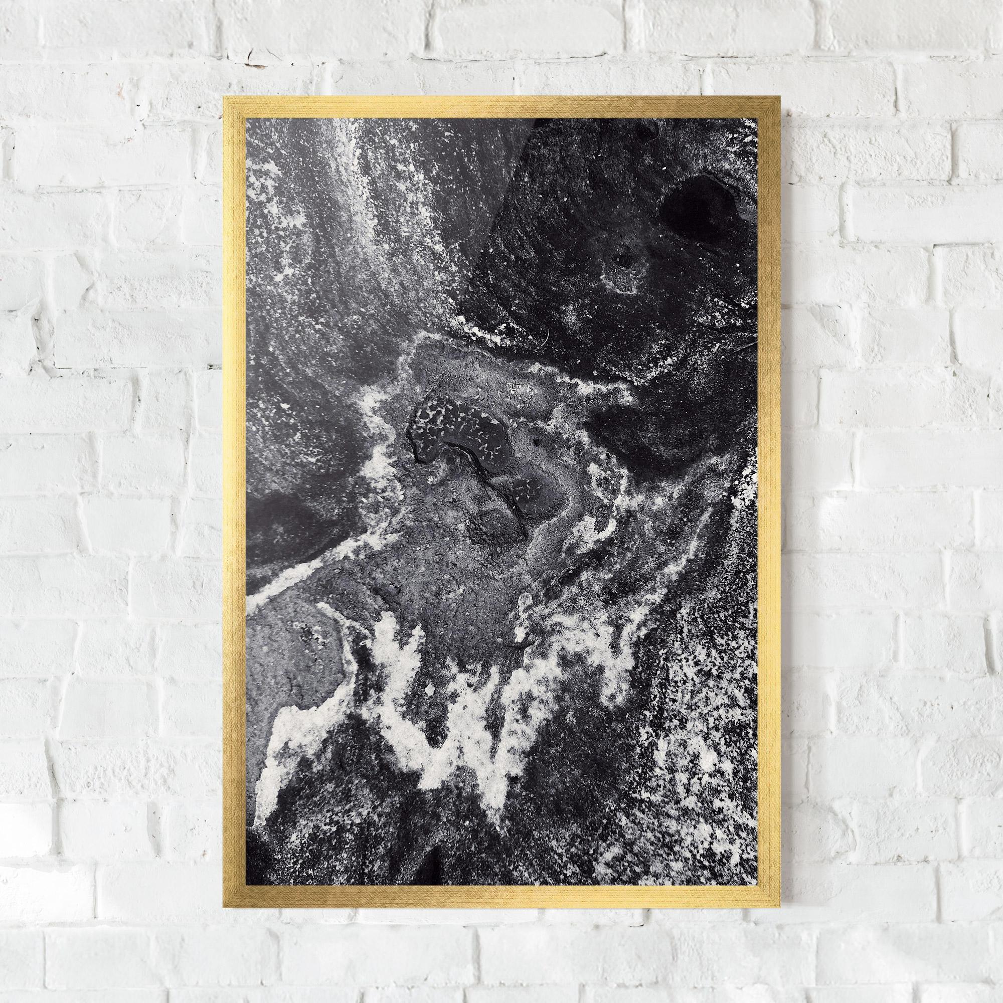 Gerahmte Poster Black And White Abstract mockup 0