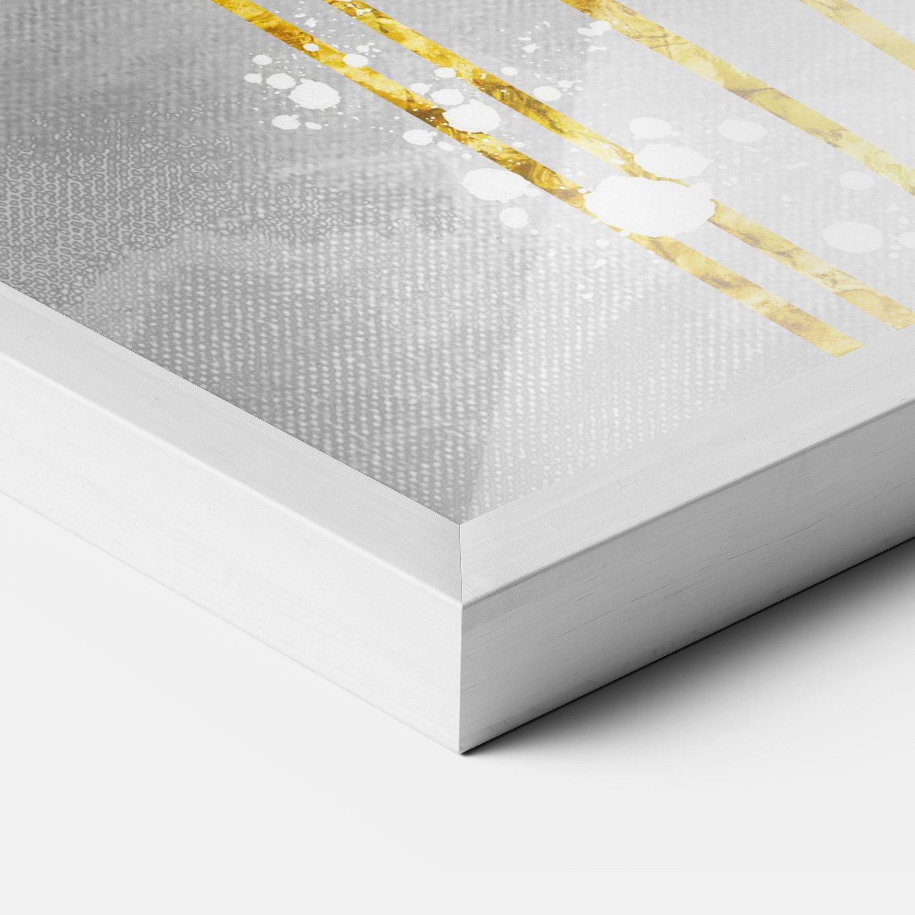 Gerahmte Poster Gold Moon And Birds mockup 3