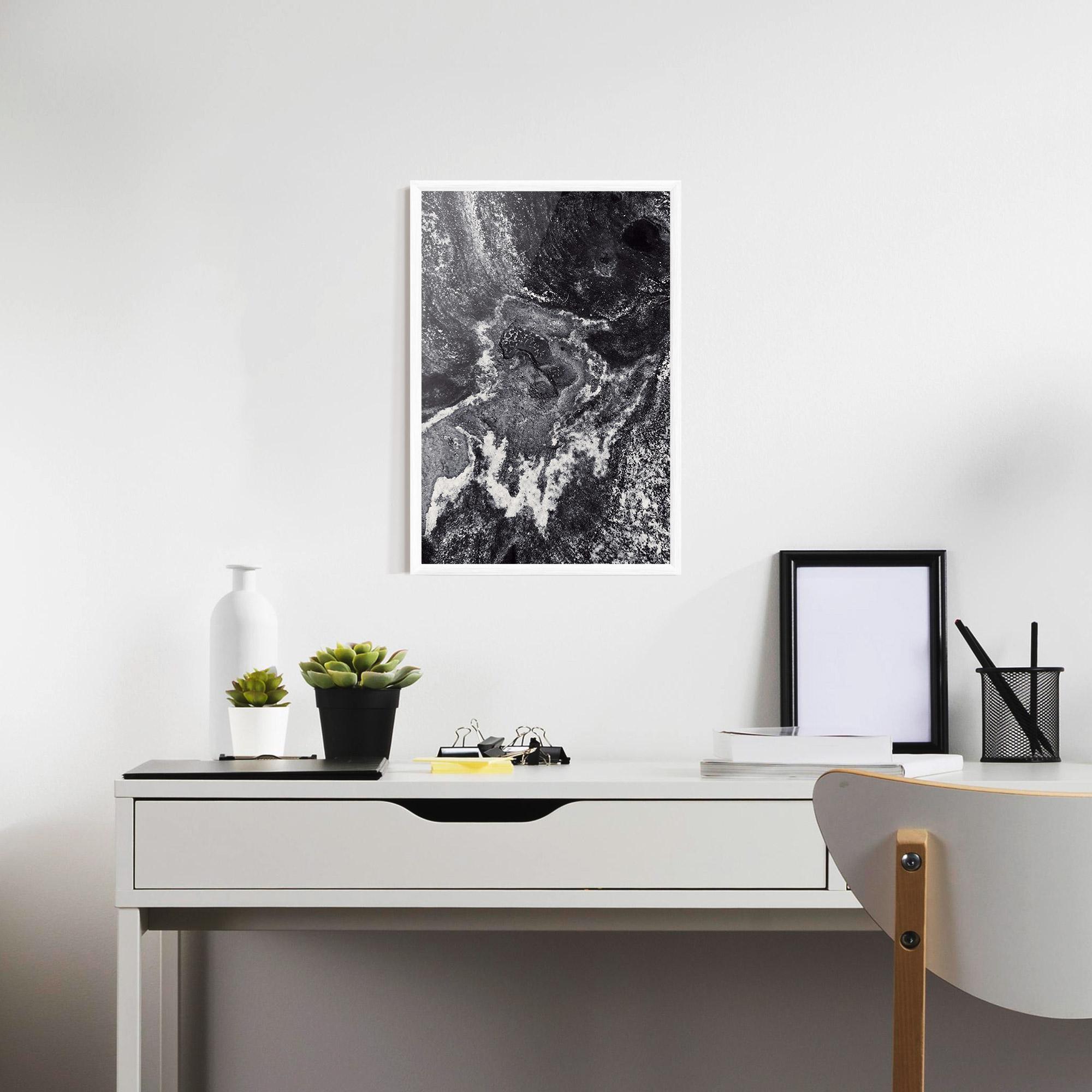 Gerahmte Poster Black And White Abstract mockup 7