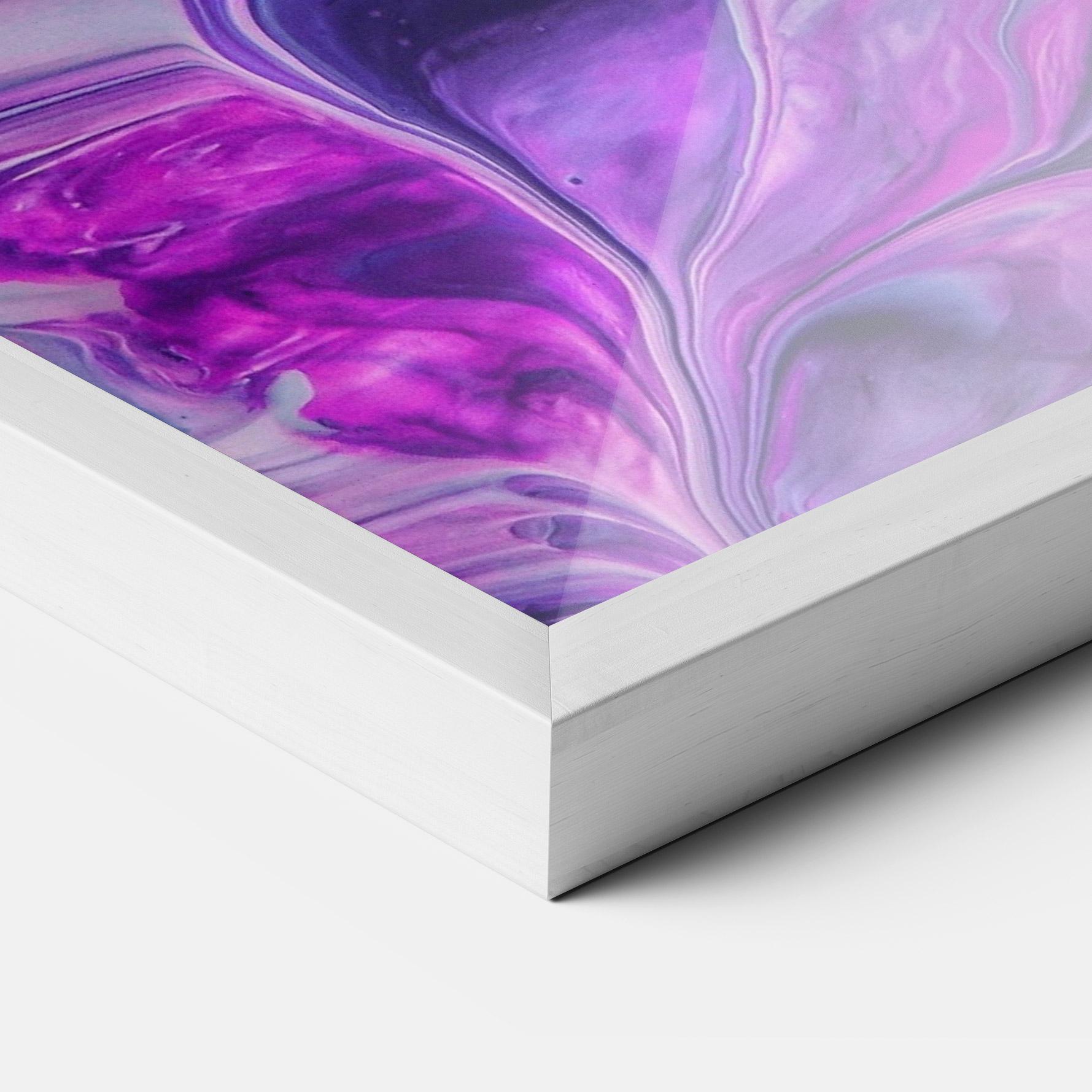 Gerahmte Poster Purple Fluid mockup 3