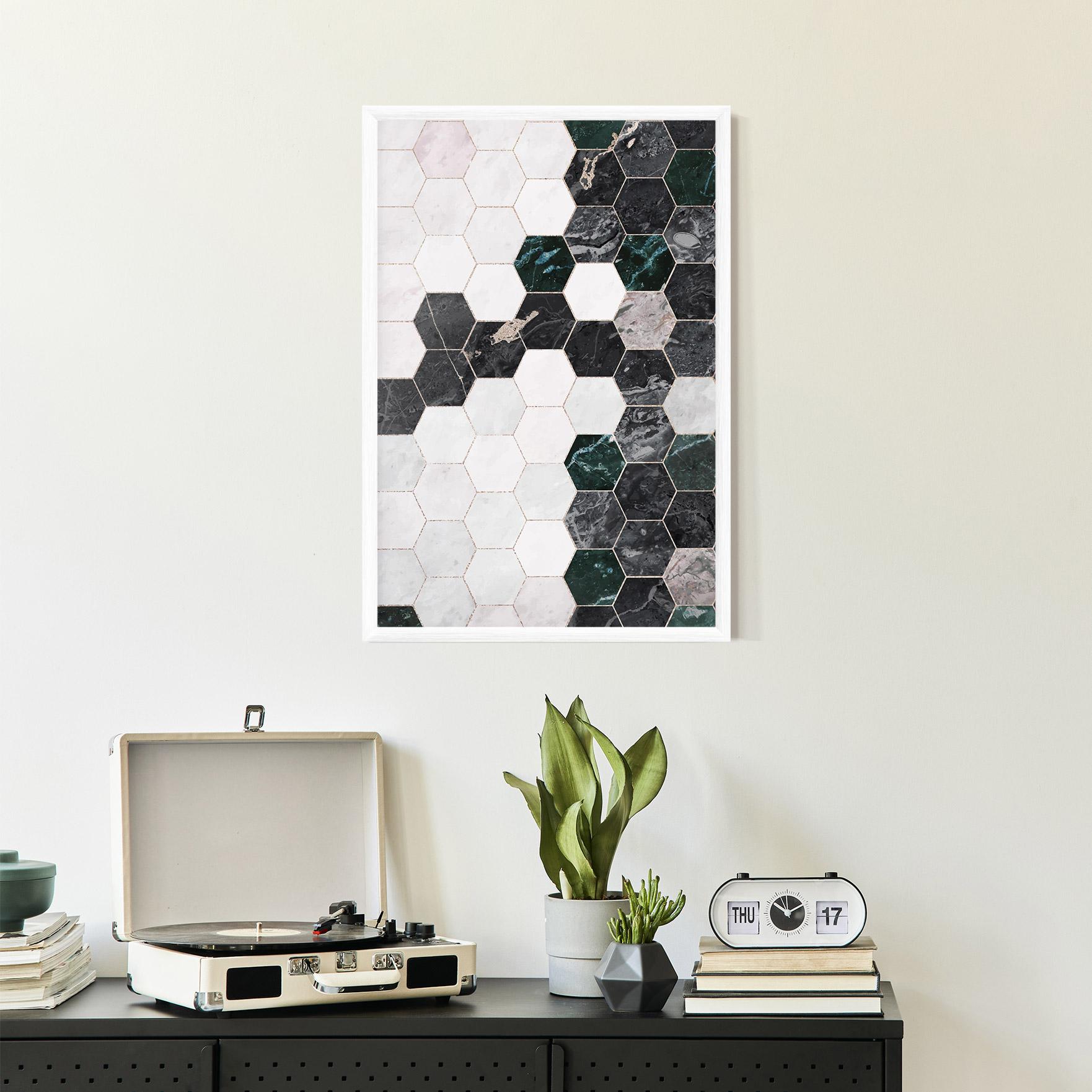 Gerahmte Poster Green Hexagon mockup 2