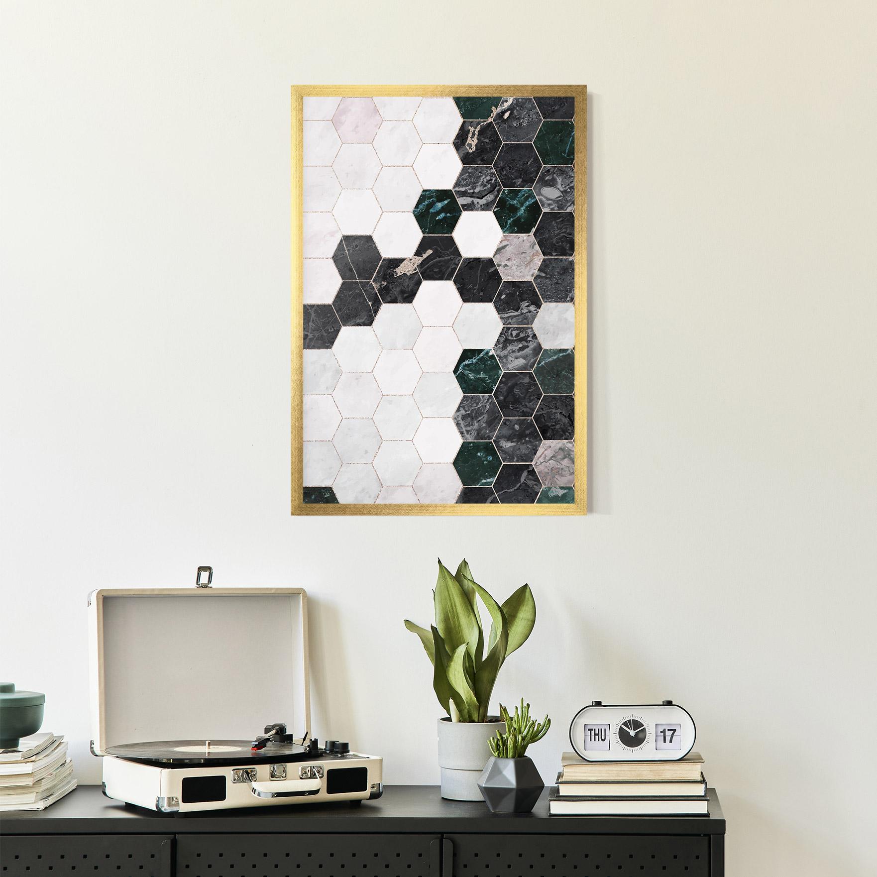 Gerahmte Poster Green Hexagon mockup 2