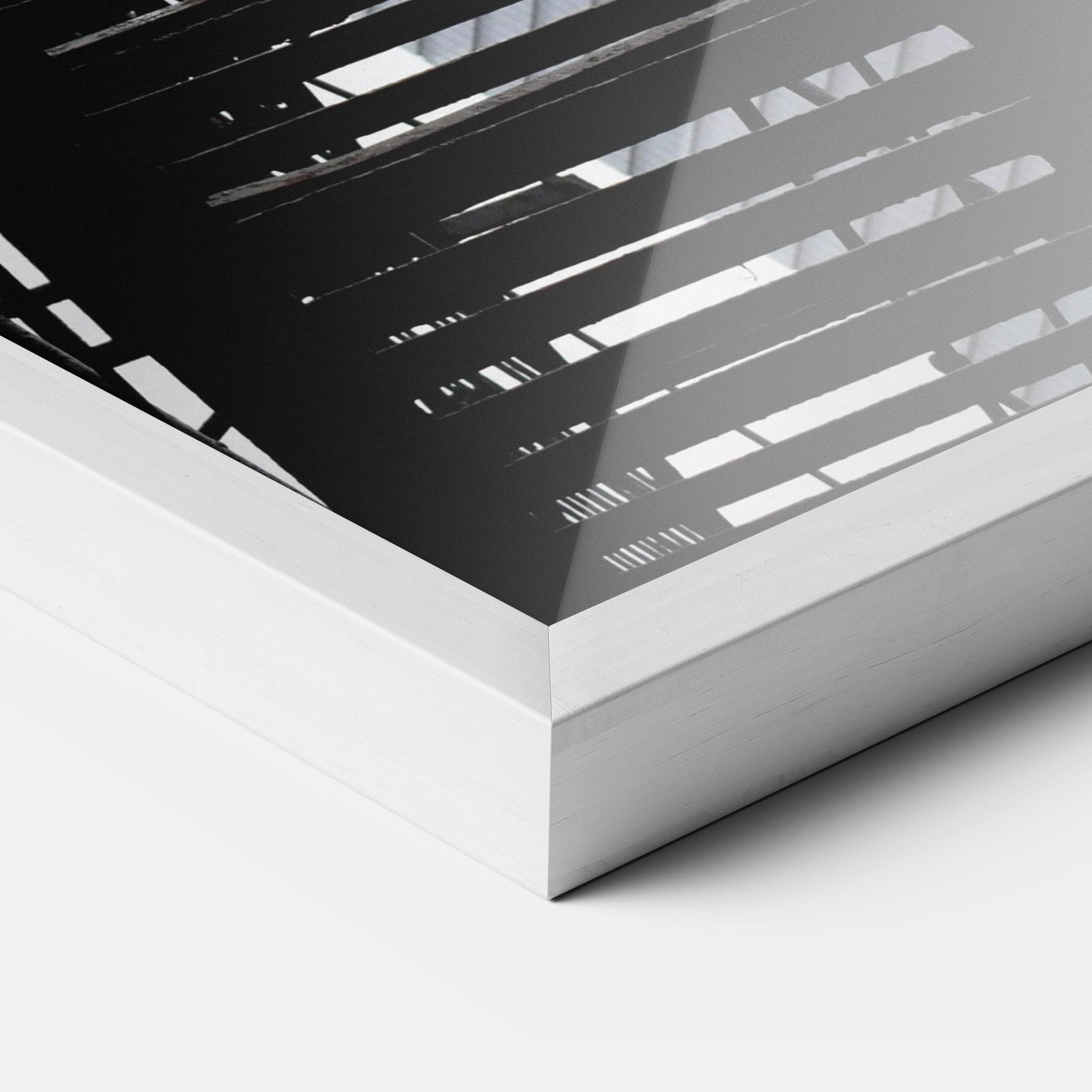 Gerahmte Poster Black Stairs Floating mockup 3