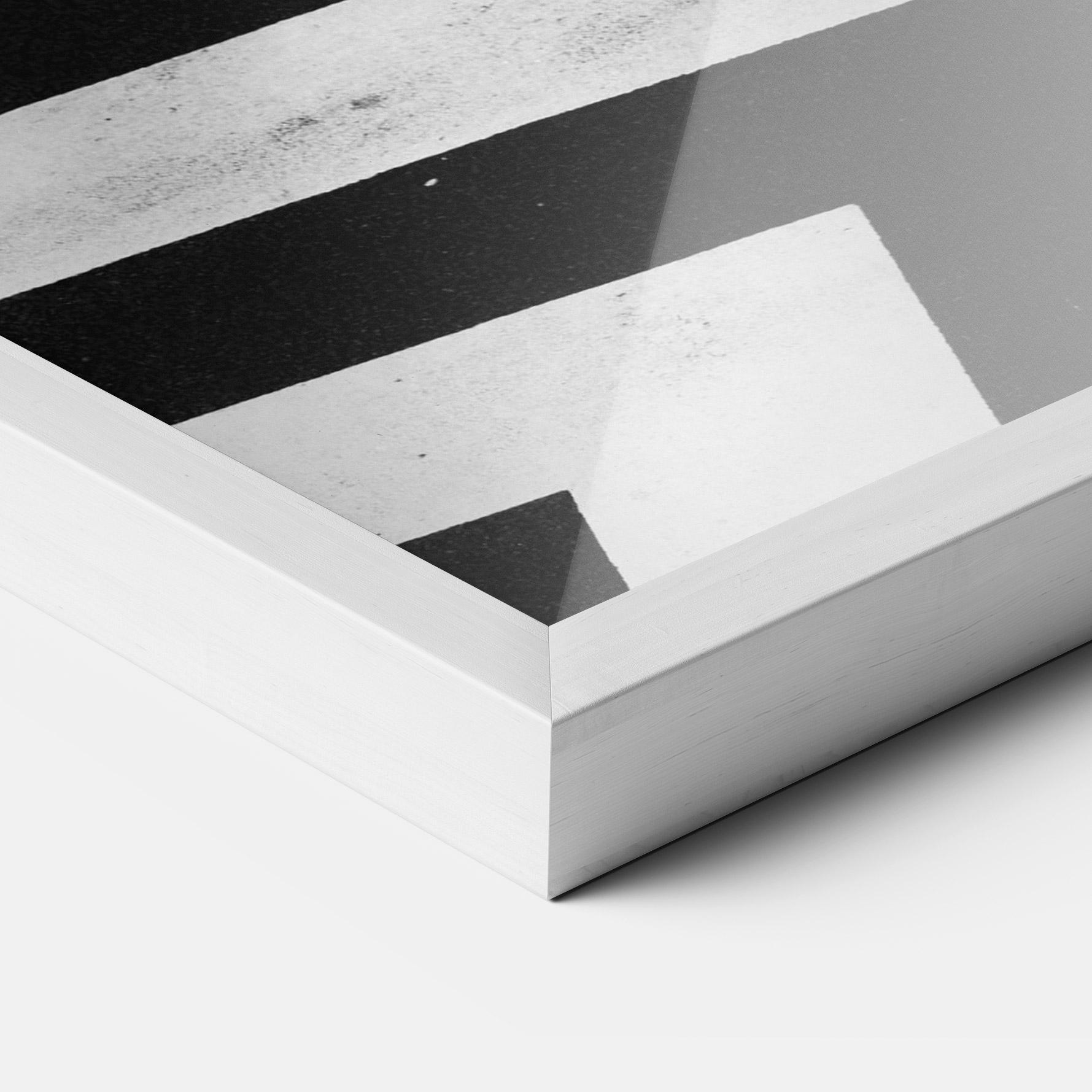 Gerahmte Poster Walking On Lines mockup 3