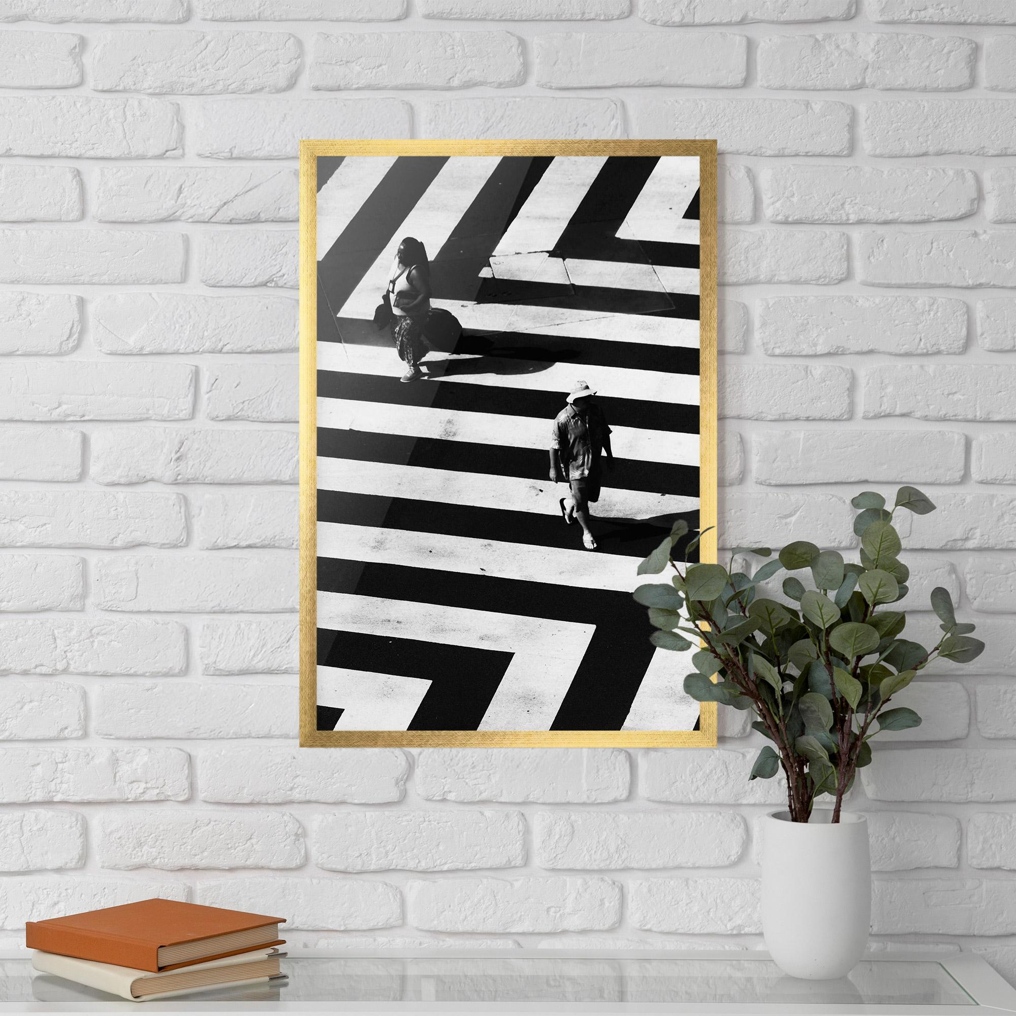 Gerahmte Poster Walking On Lines mockup 5