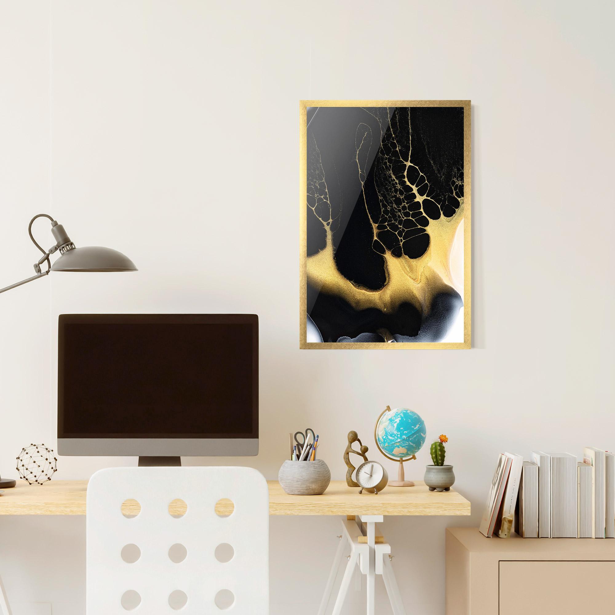 Gerahmte Poster Black Golden Marble mockup 6