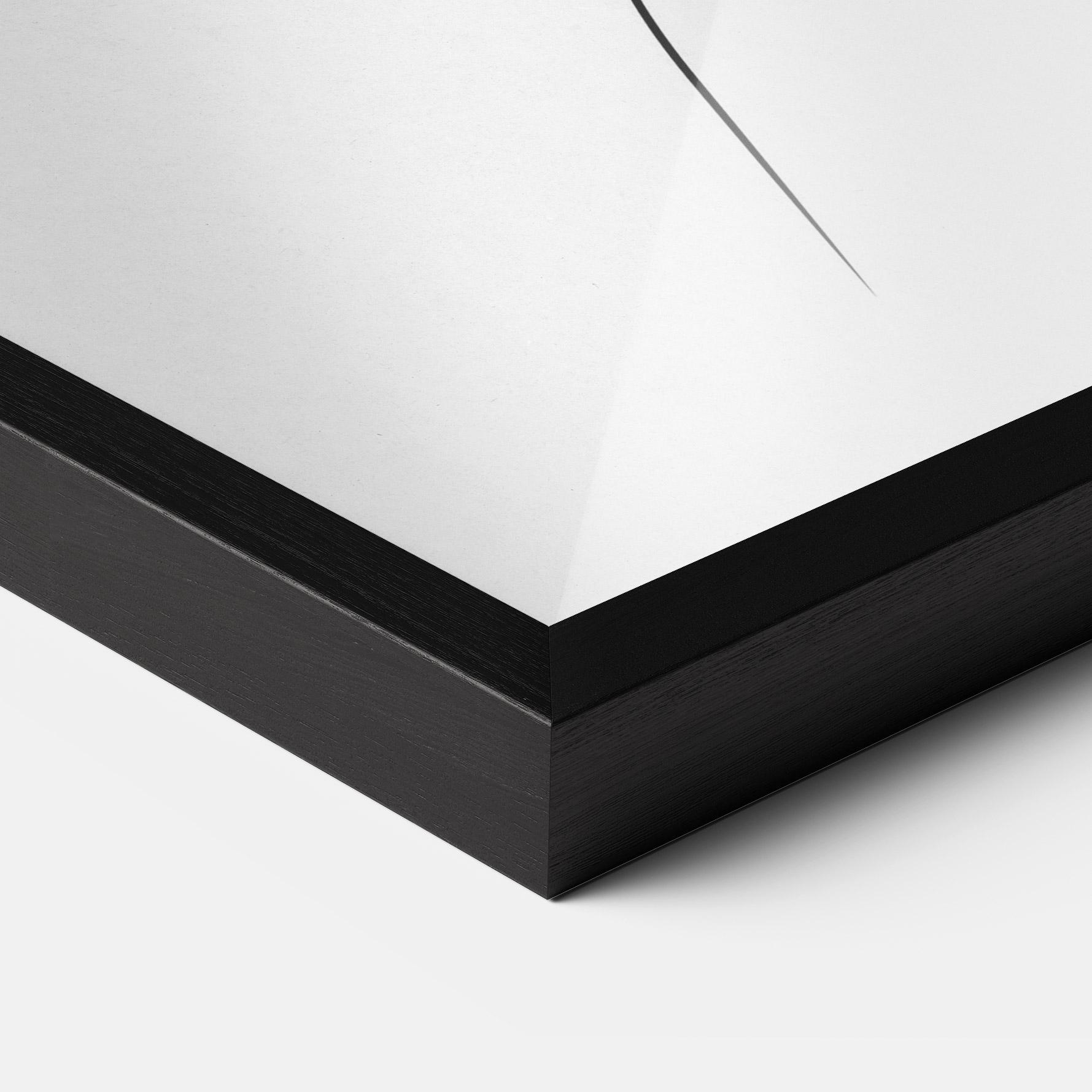 Gerahmte Poster Female Black Line mockup 3