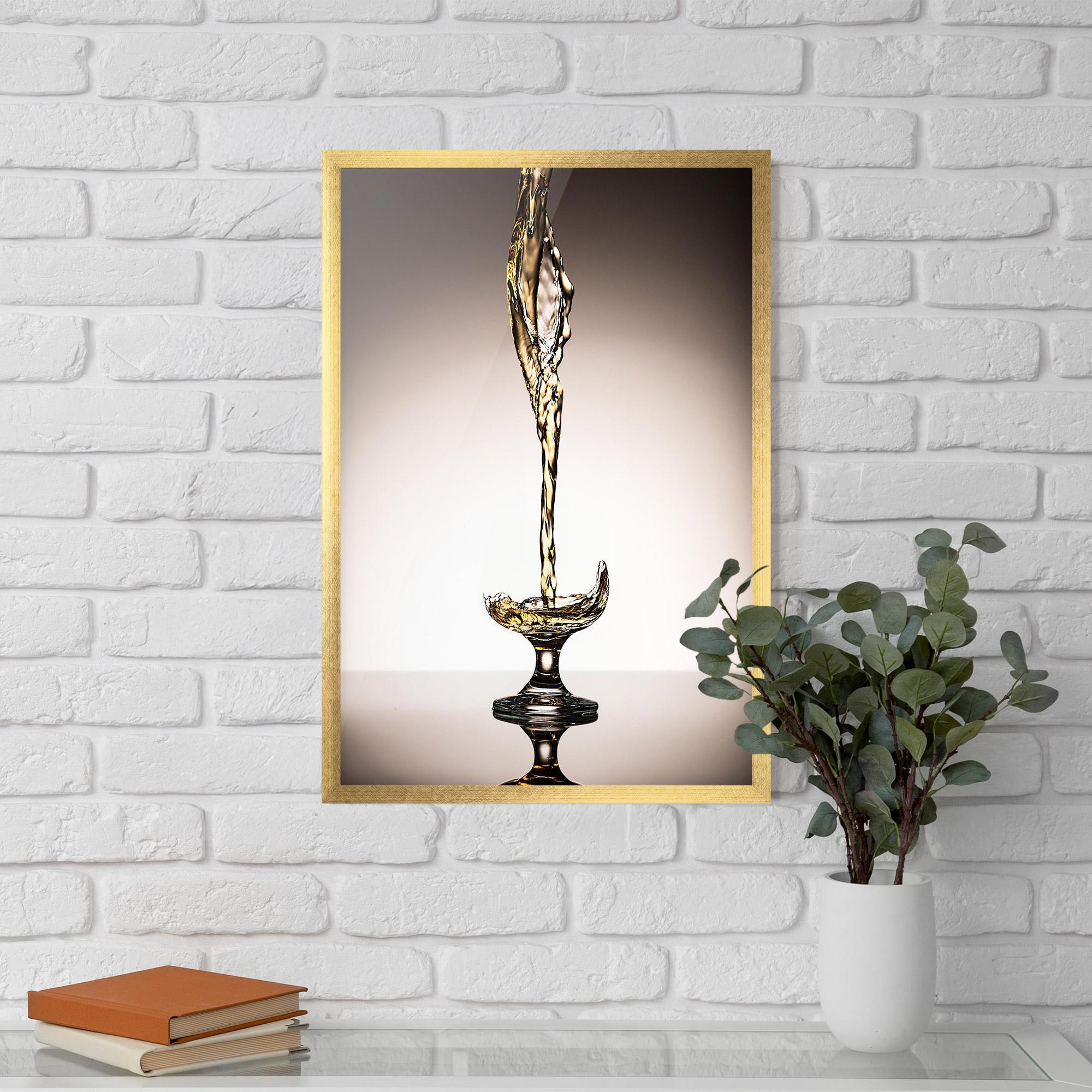 Gerahmte Poster White Wine Splash mockup 5