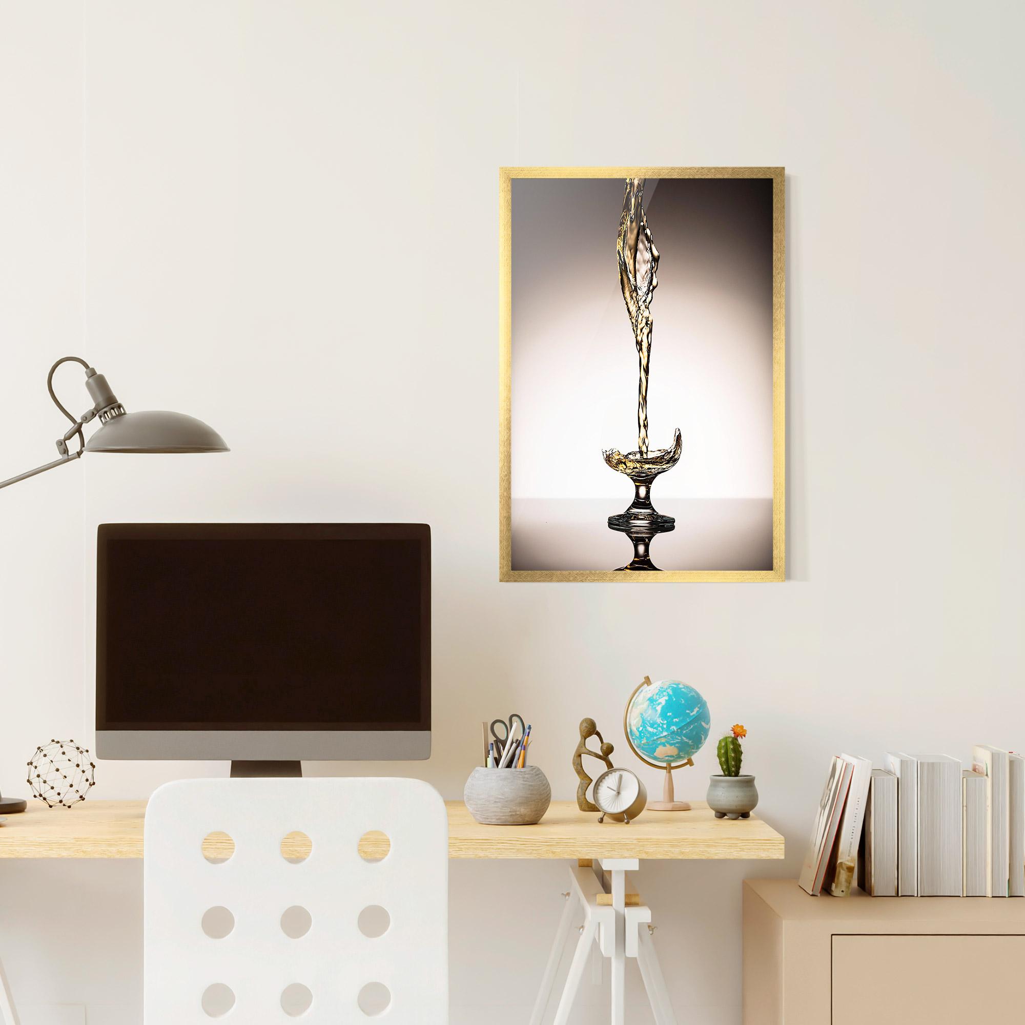 Gerahmte Poster White Wine Splash mockup 6