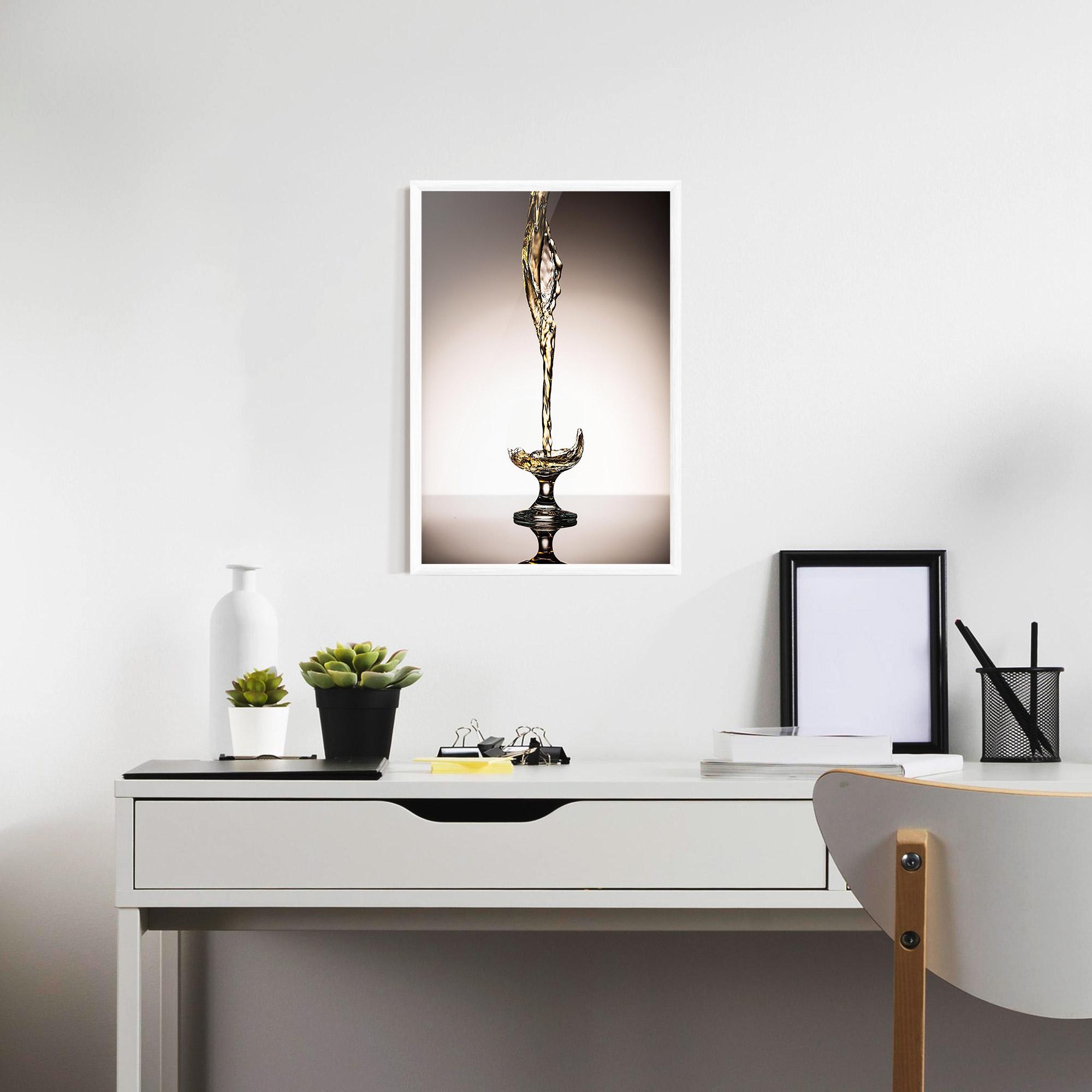 Gerahmte Poster White Wine Splash mockup 7