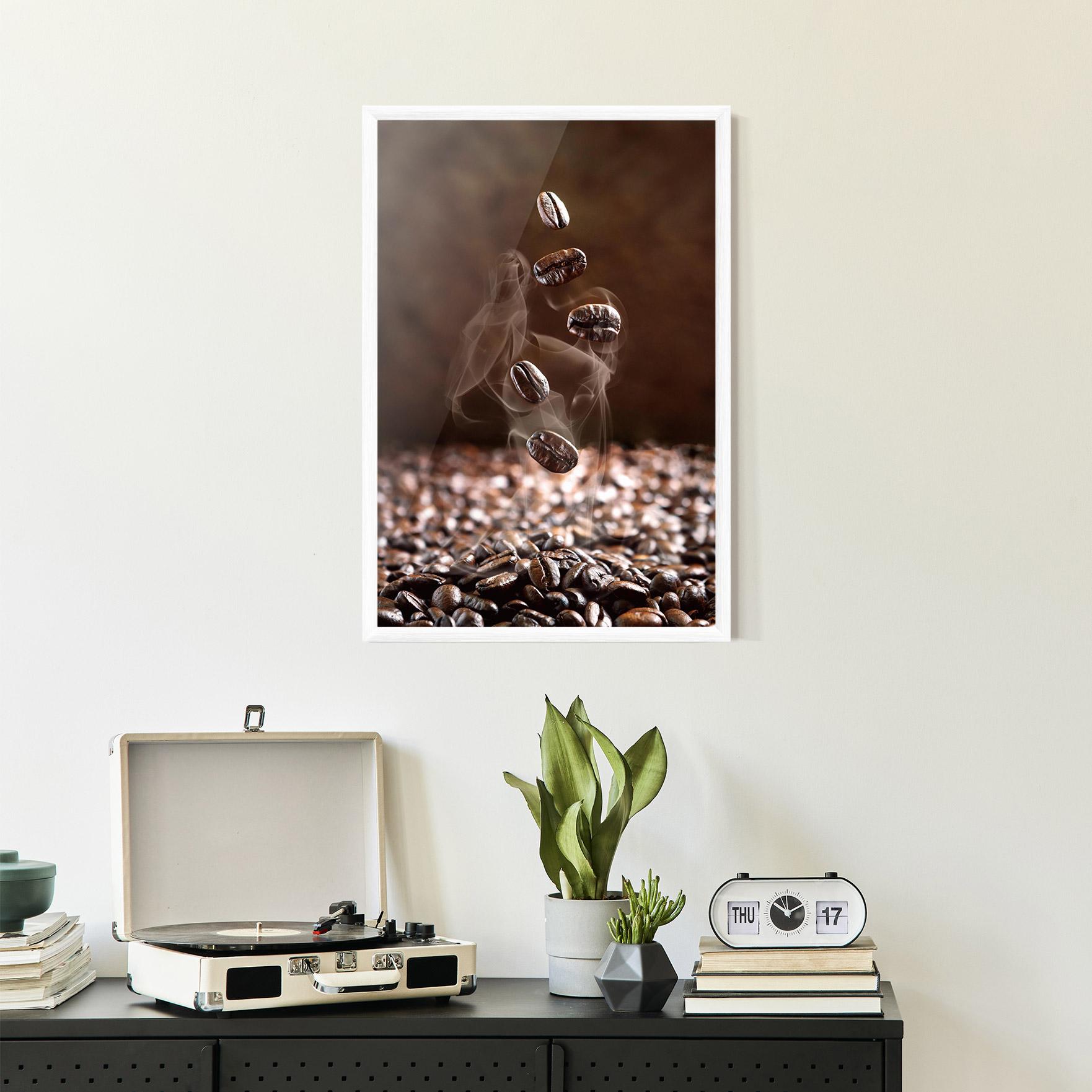 Gerahmte Poster Close Up Falling Beans mockup 2