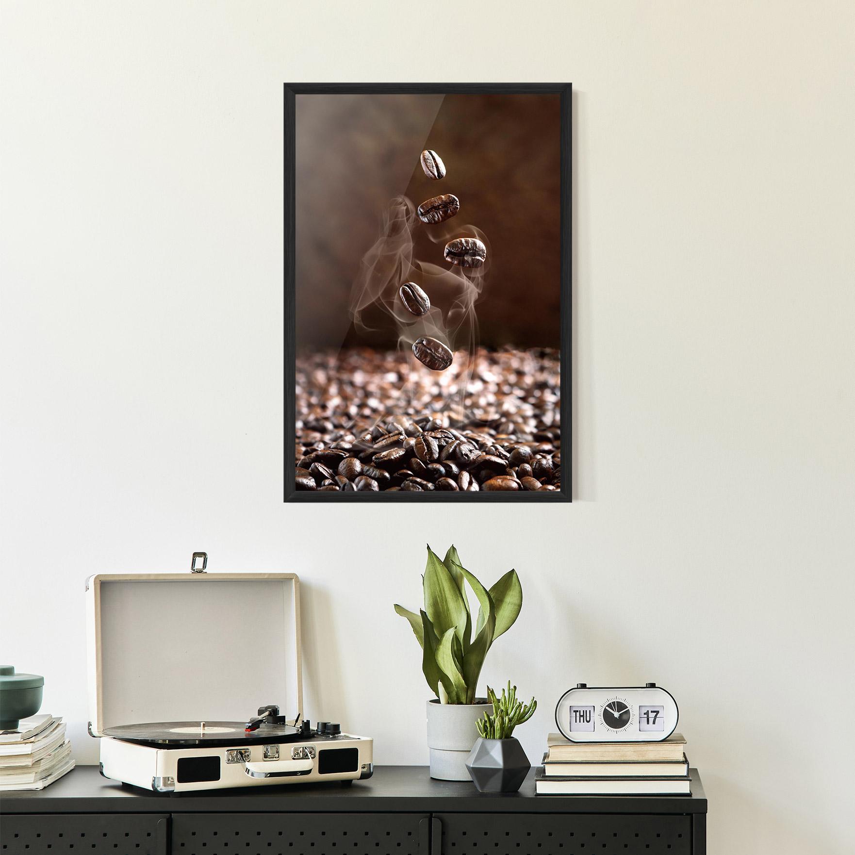 Gerahmte Poster Close Up Falling Beans mockup 2