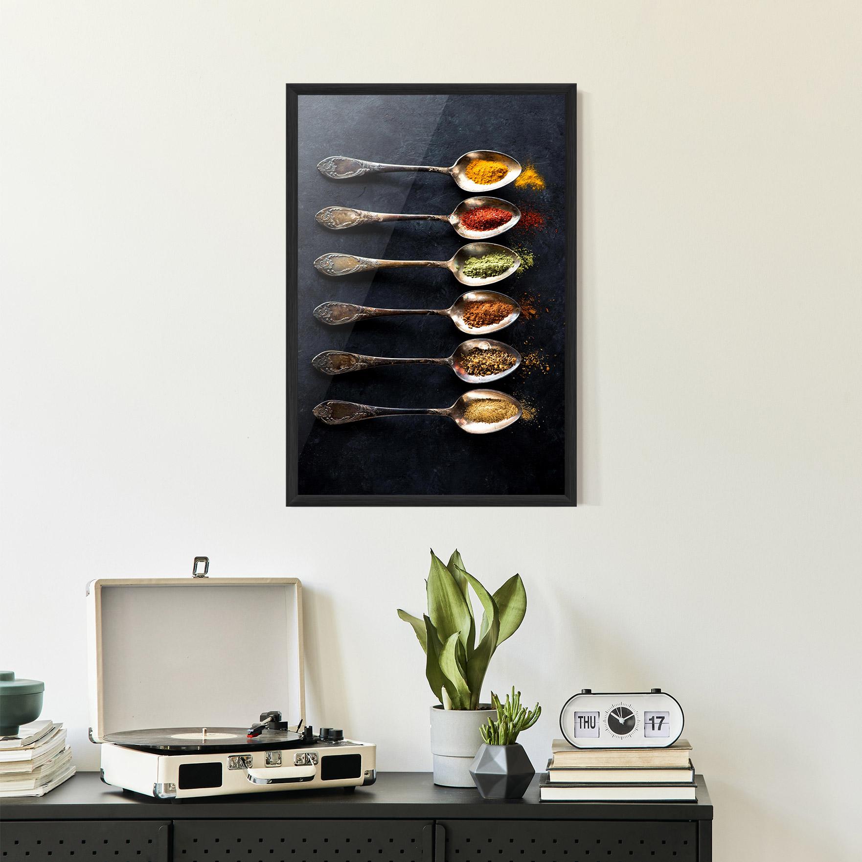 Gerahmte Poster Spices Herbs Spoons mockup 2