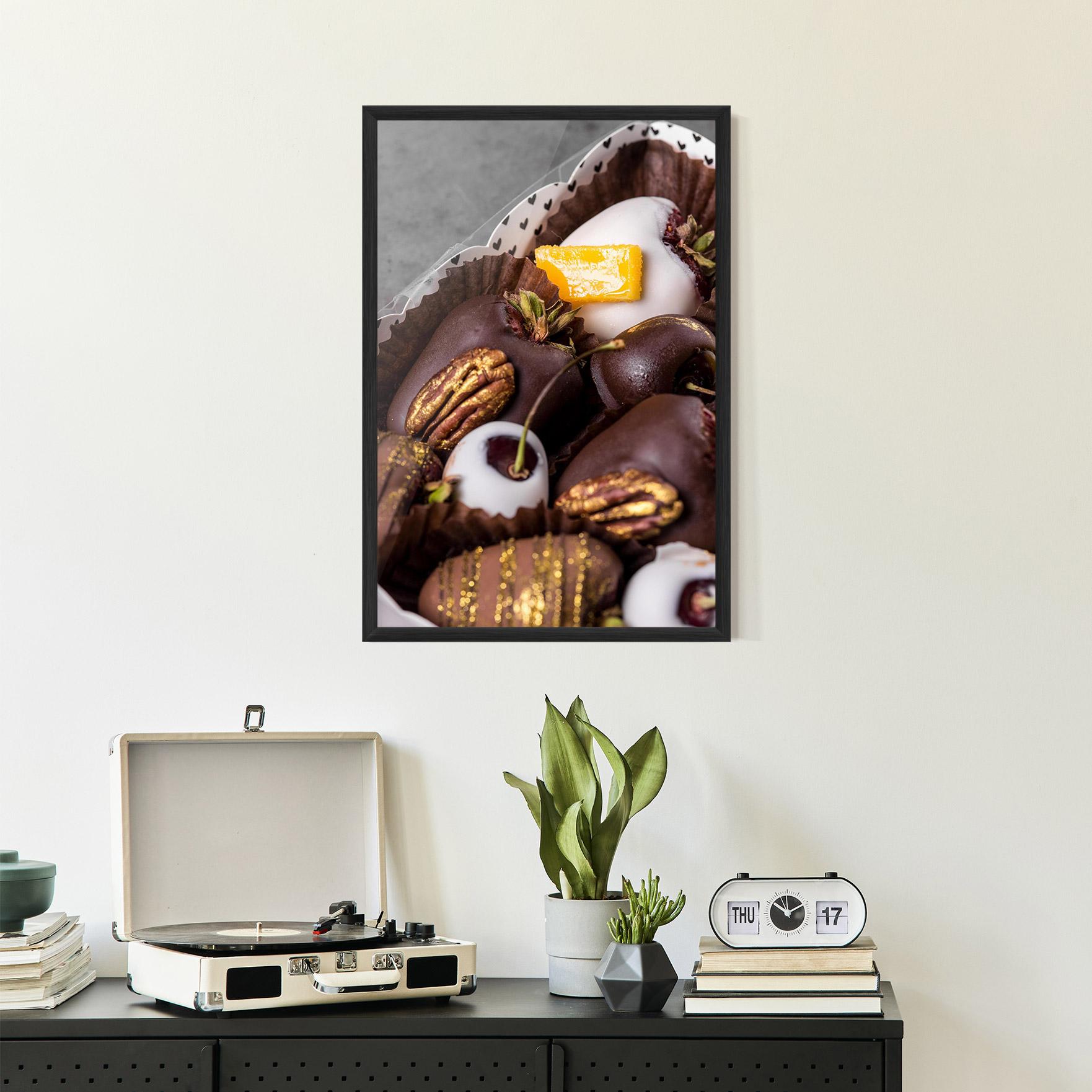 Gerahmte Poster Chocolate Covered mockup 2