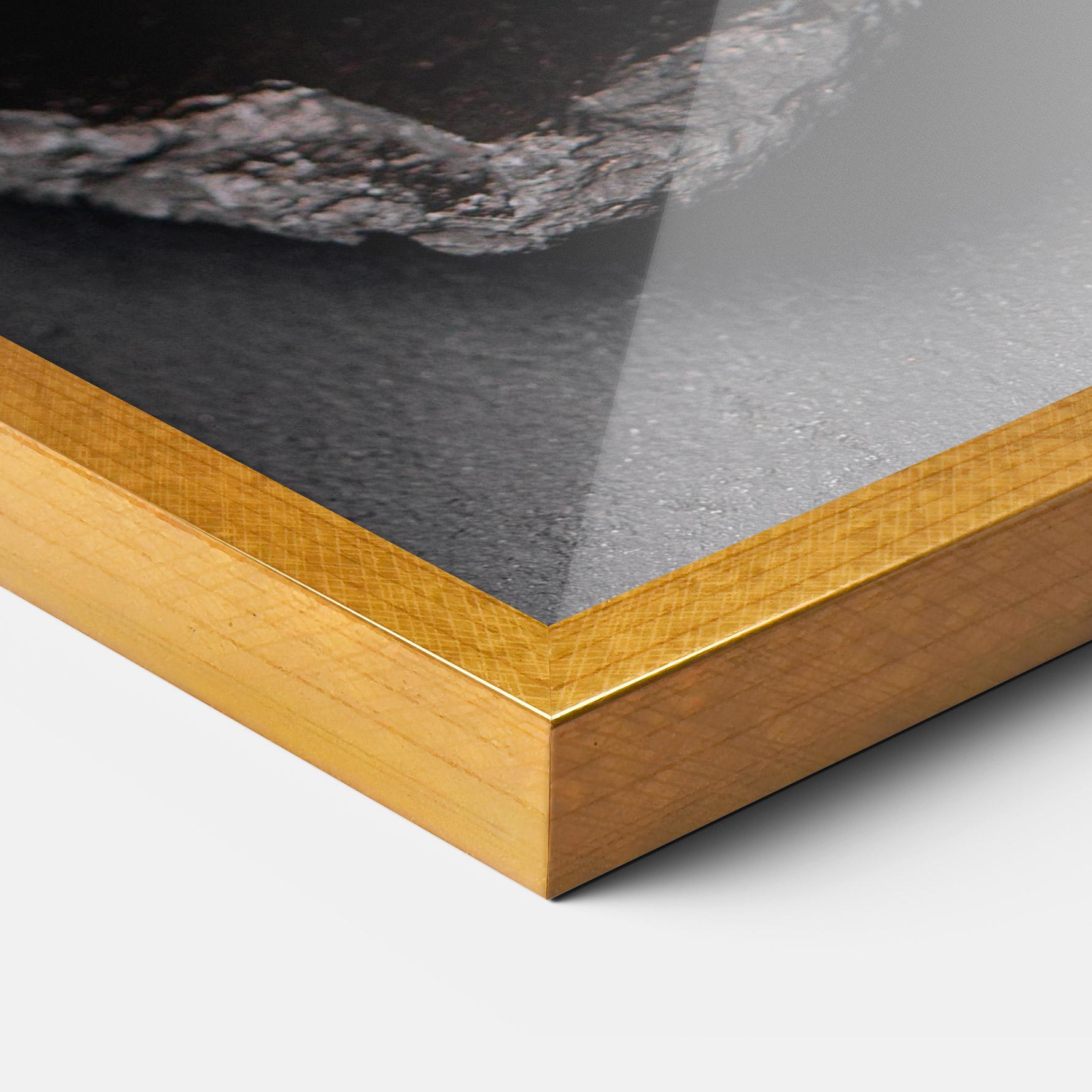 Gerahmte Poster Chocolate Berries Cake mockup 3