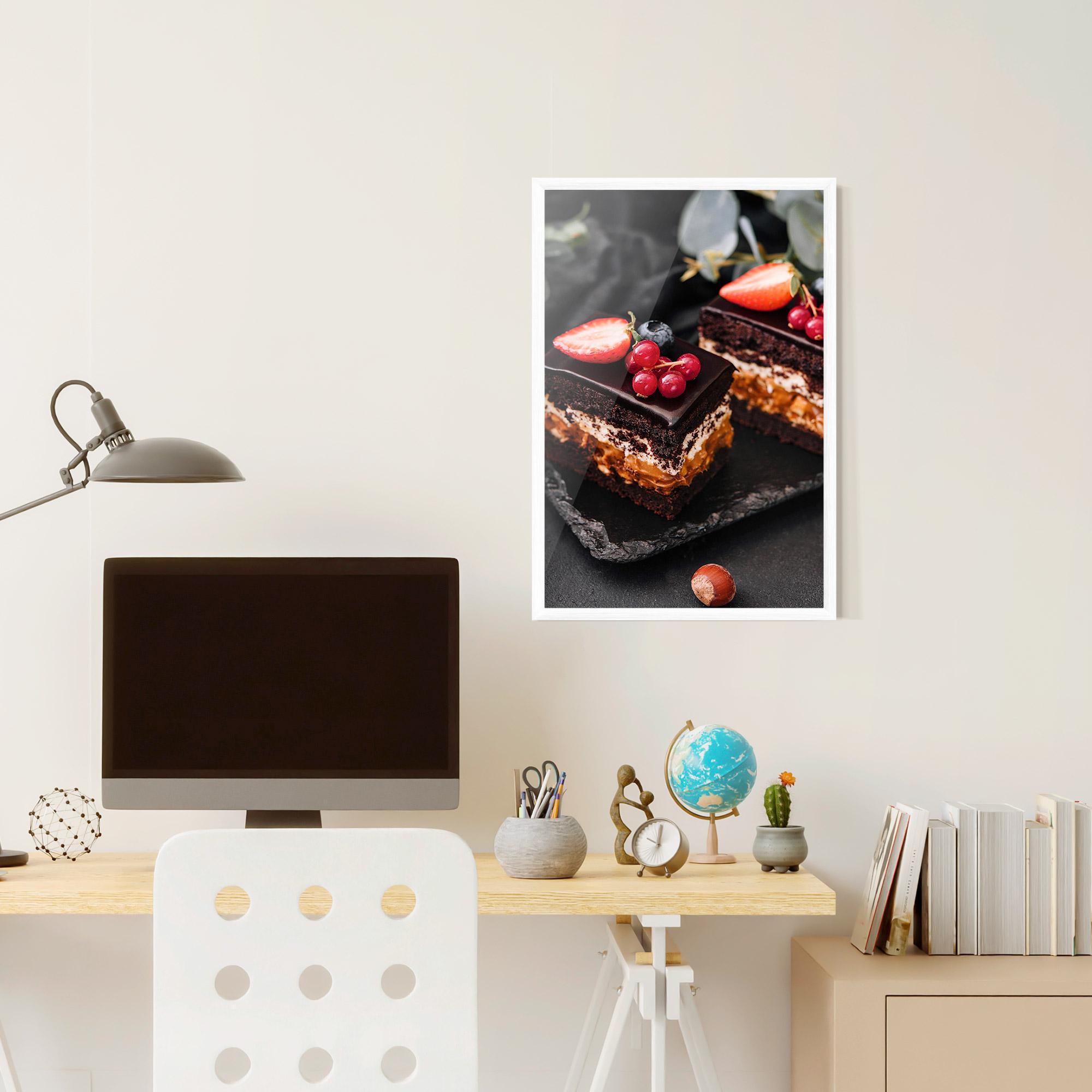 Gerahmte Poster Chocolate Berries Cake mockup 6