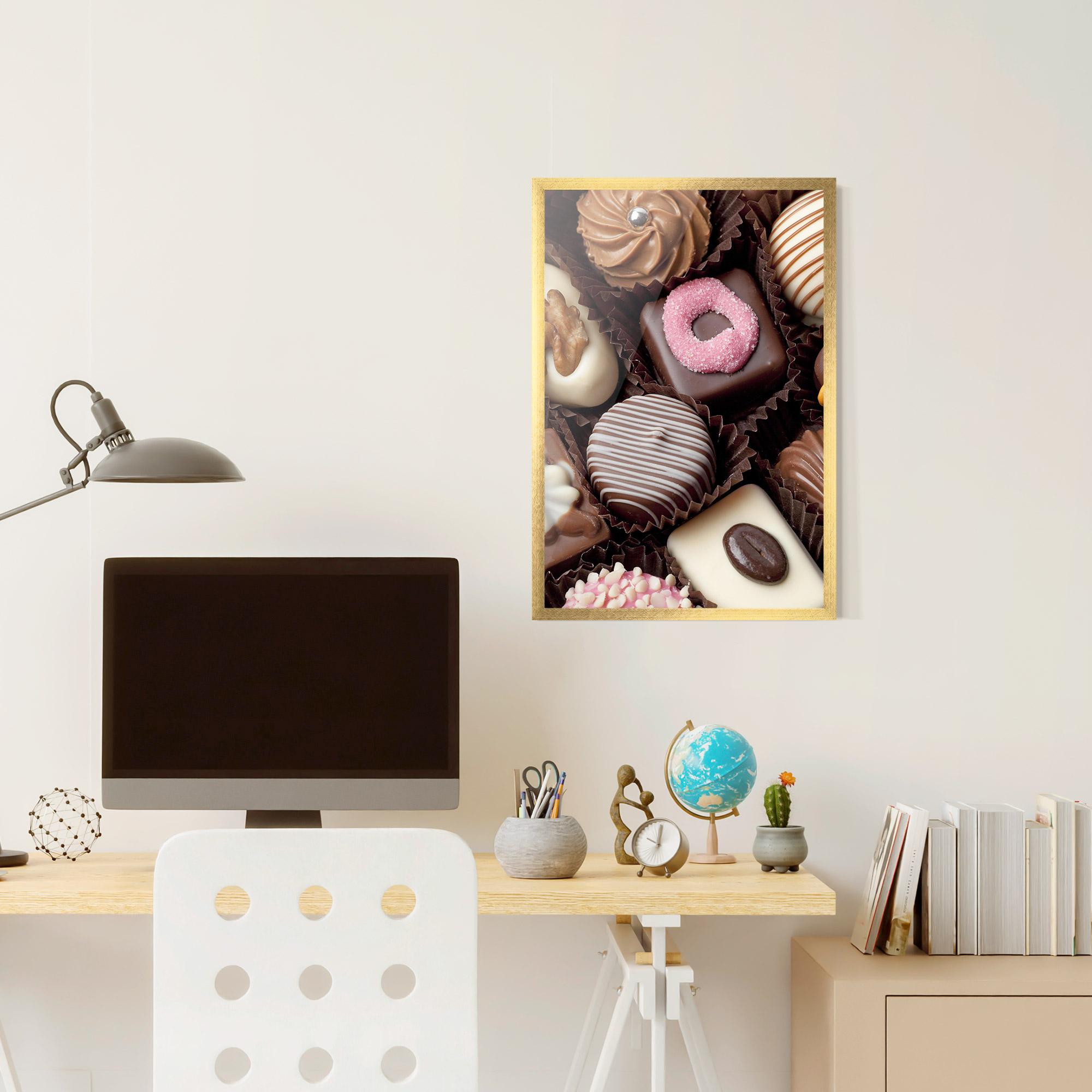 Gerahmte Poster Chocolate Bonbons mockup 6