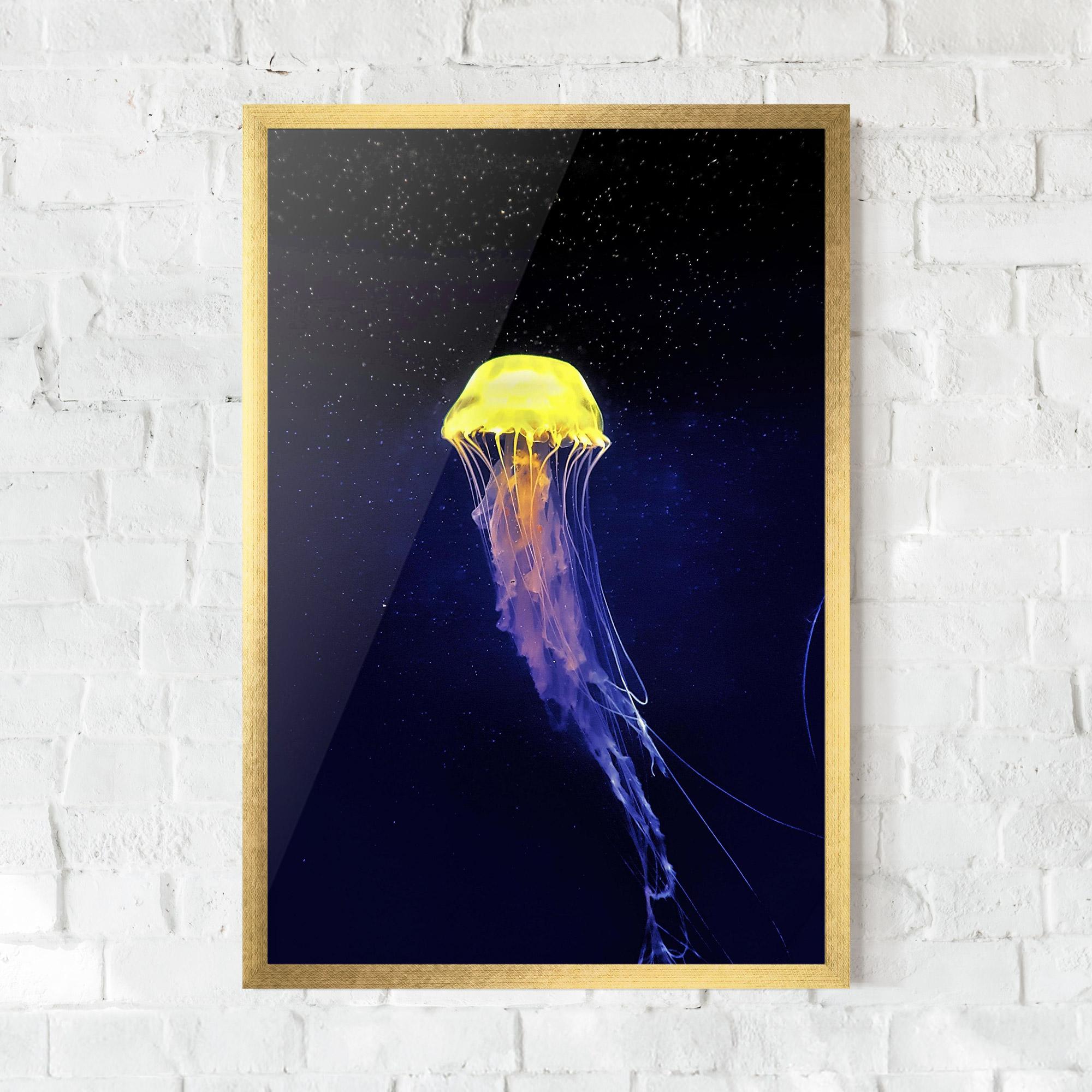 Gerahmte Poster Purple Jellyfish mockup 0