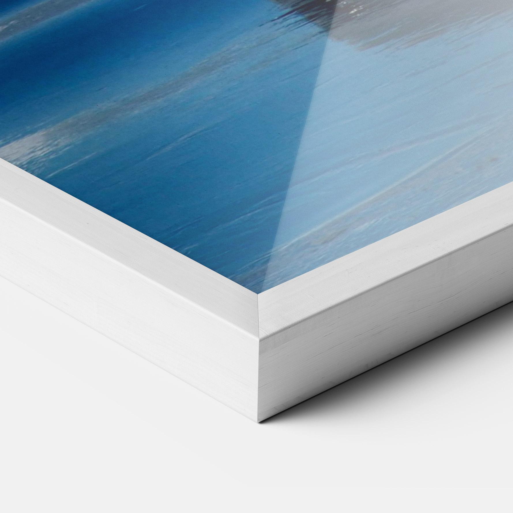 Gerahmte Poster Whale Tail mockup 3