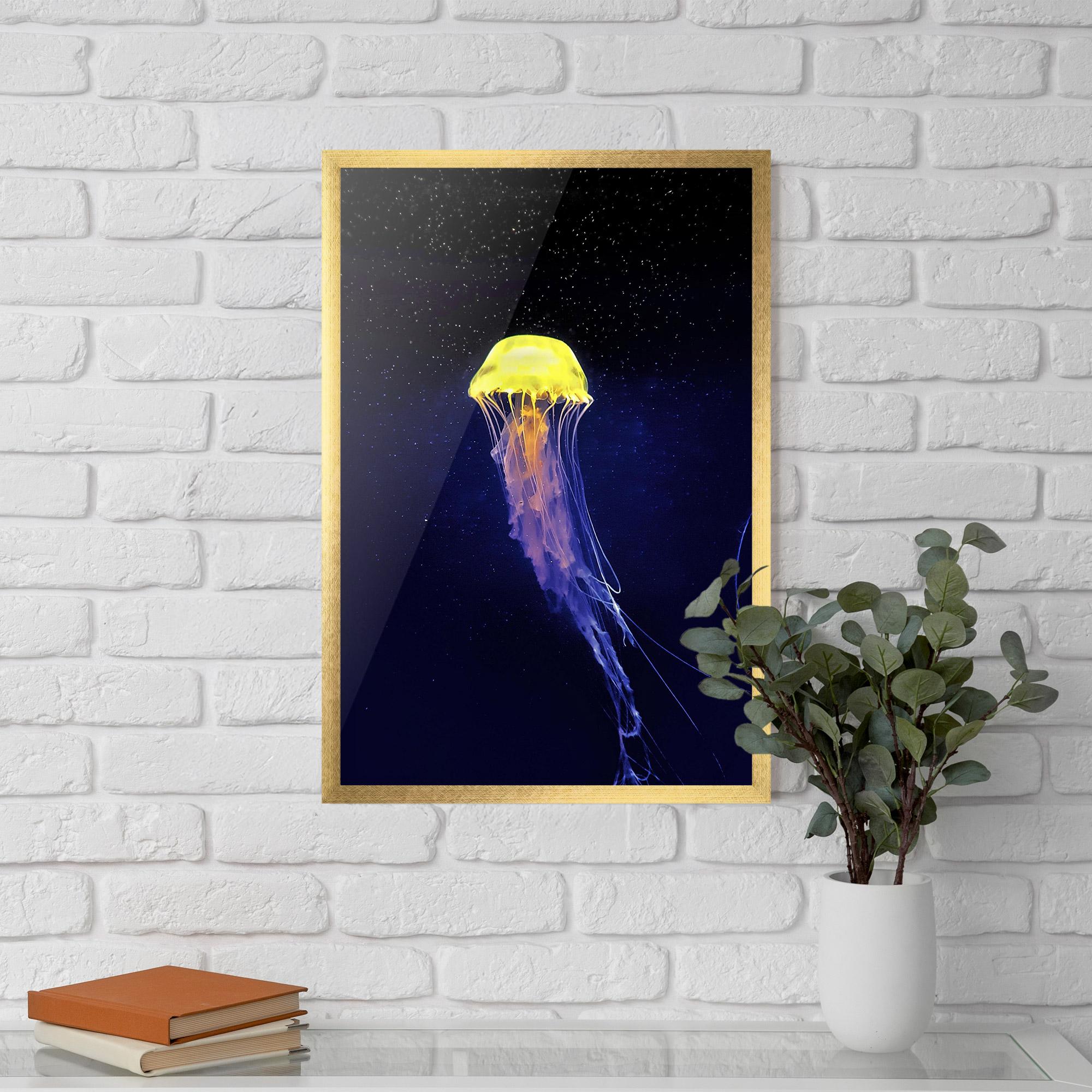 Gerahmte Poster Purple Jellyfish mockup 5