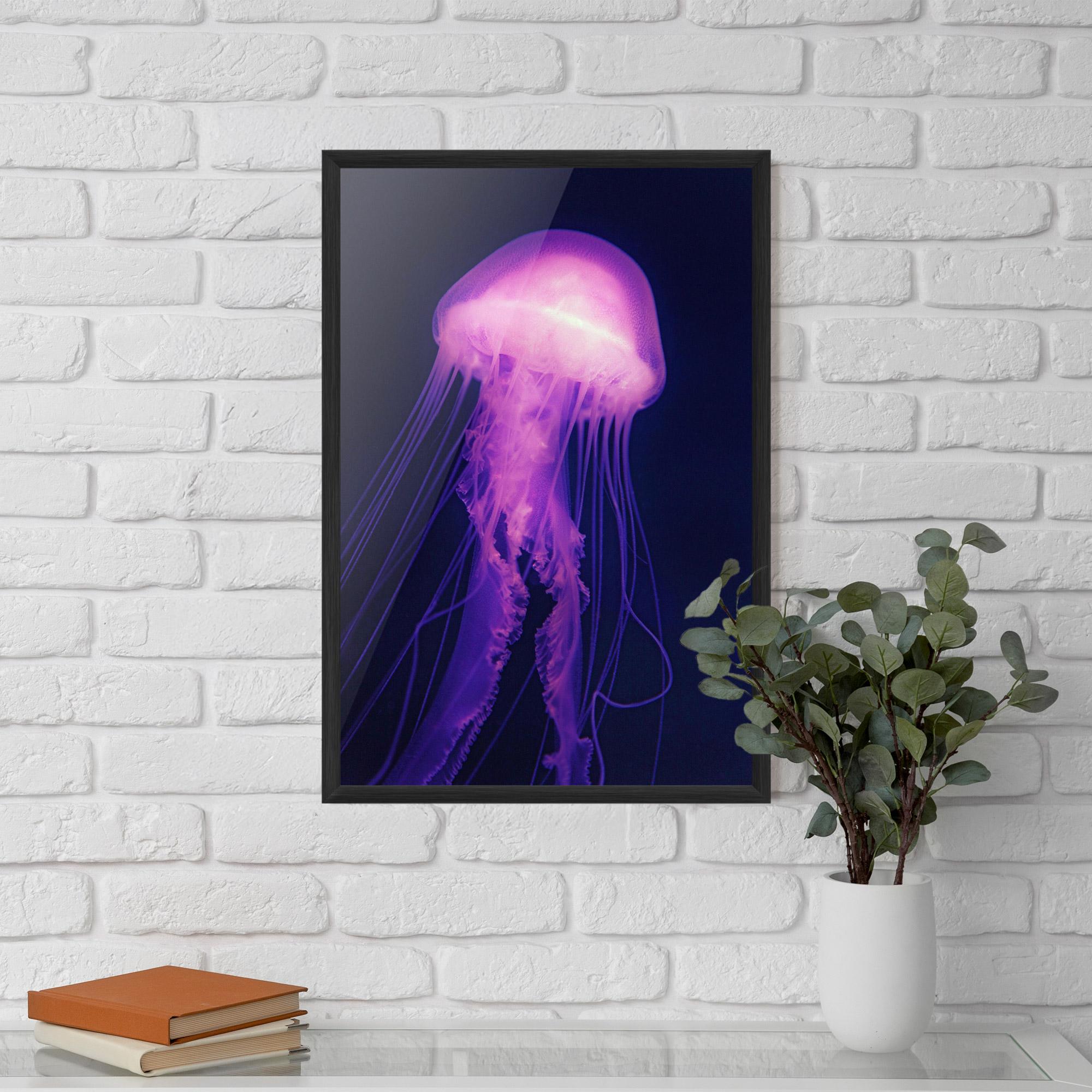 Gerahmte Poster Light Purple Jellyfish mockup 5
