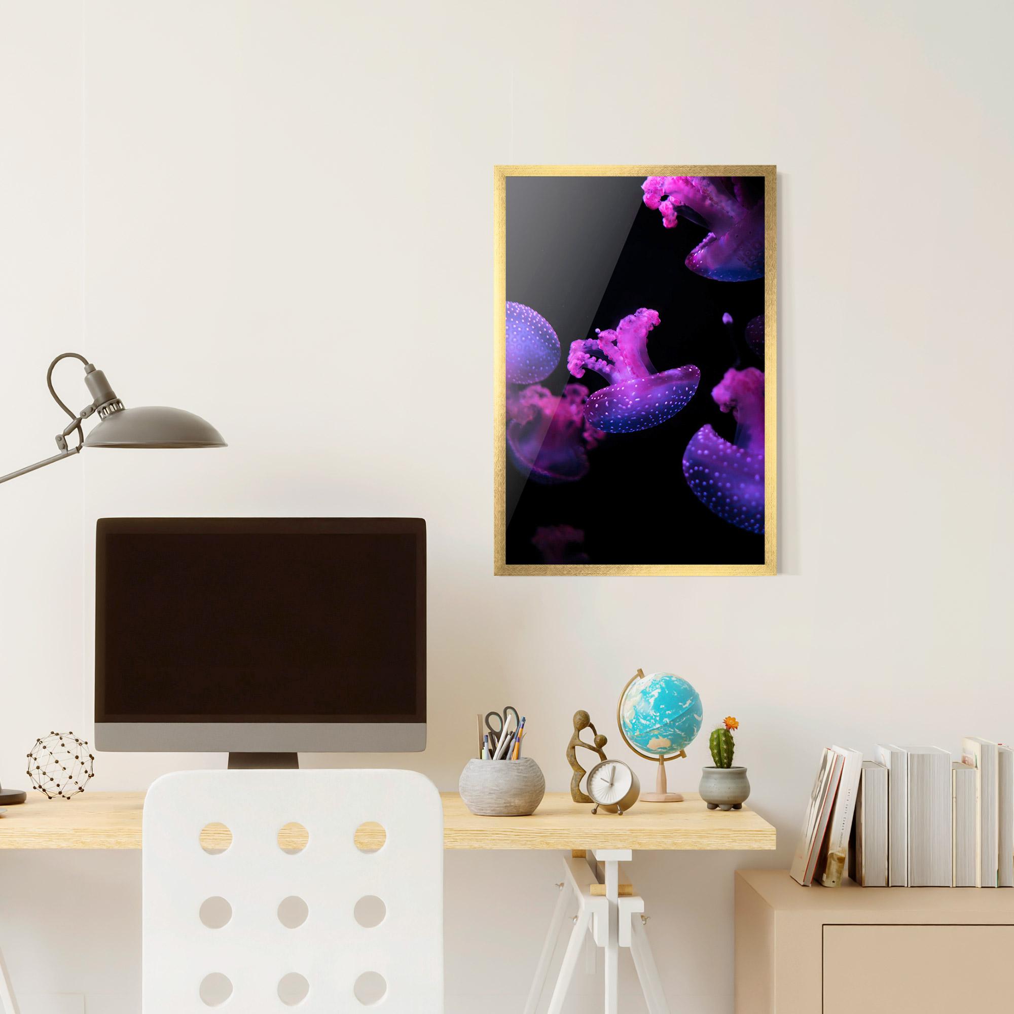 Gerahmte Poster Little Purple Jellyfish mockup 6