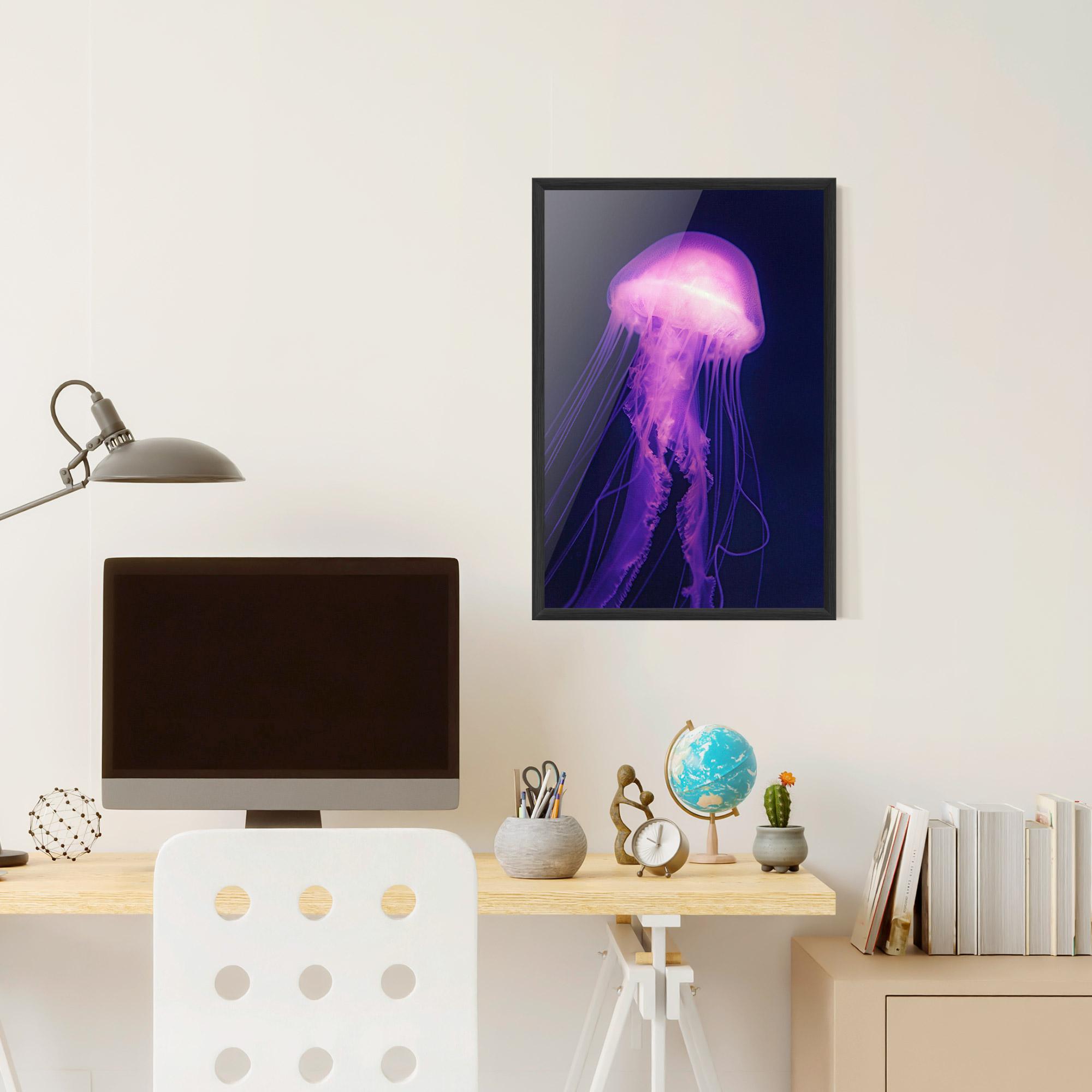Gerahmte Poster Light Purple Jellyfish mockup 6