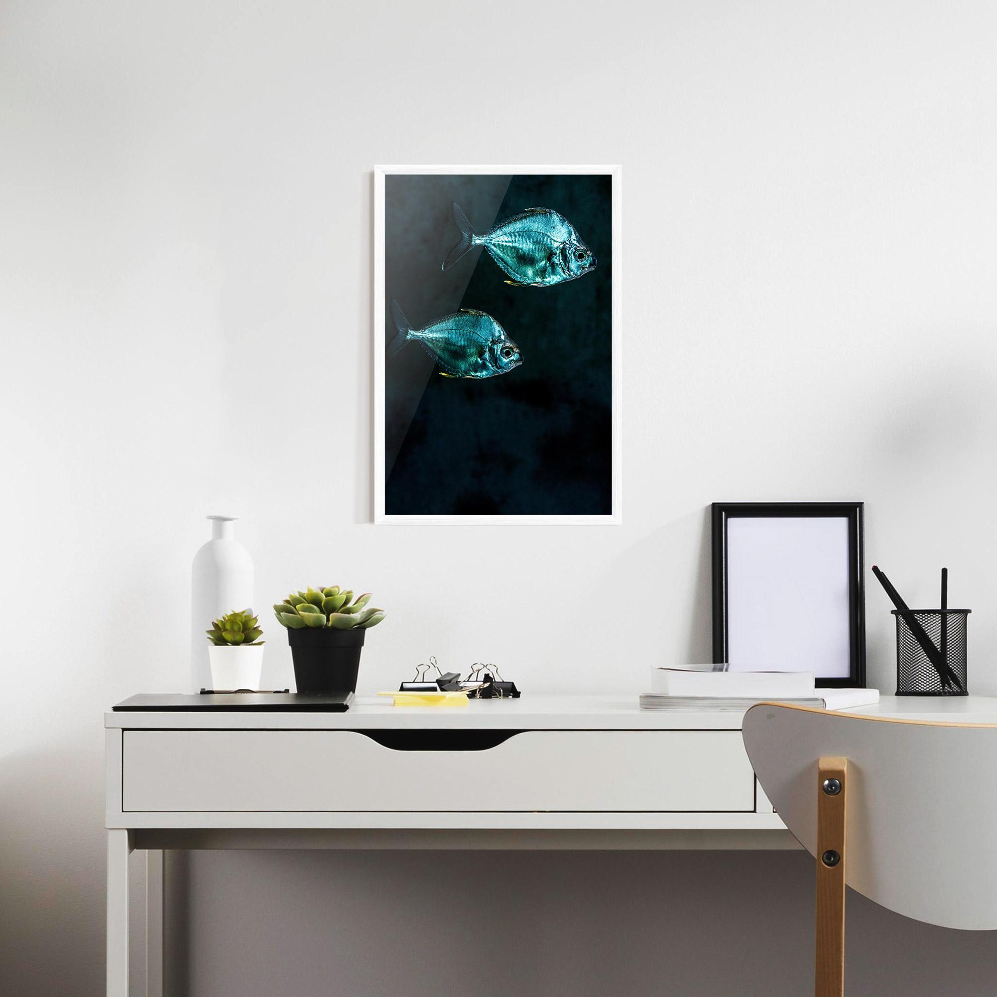 Gerahmte Poster Silver Fish mockup 7