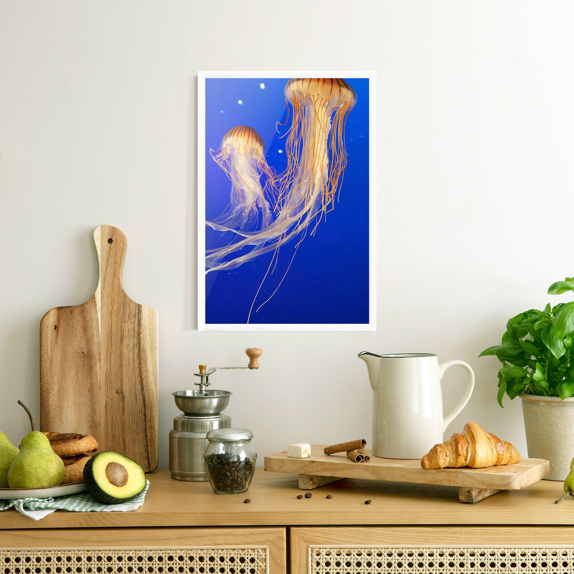 Gerahmte Poster Light Orange Jellyfish mockup 8