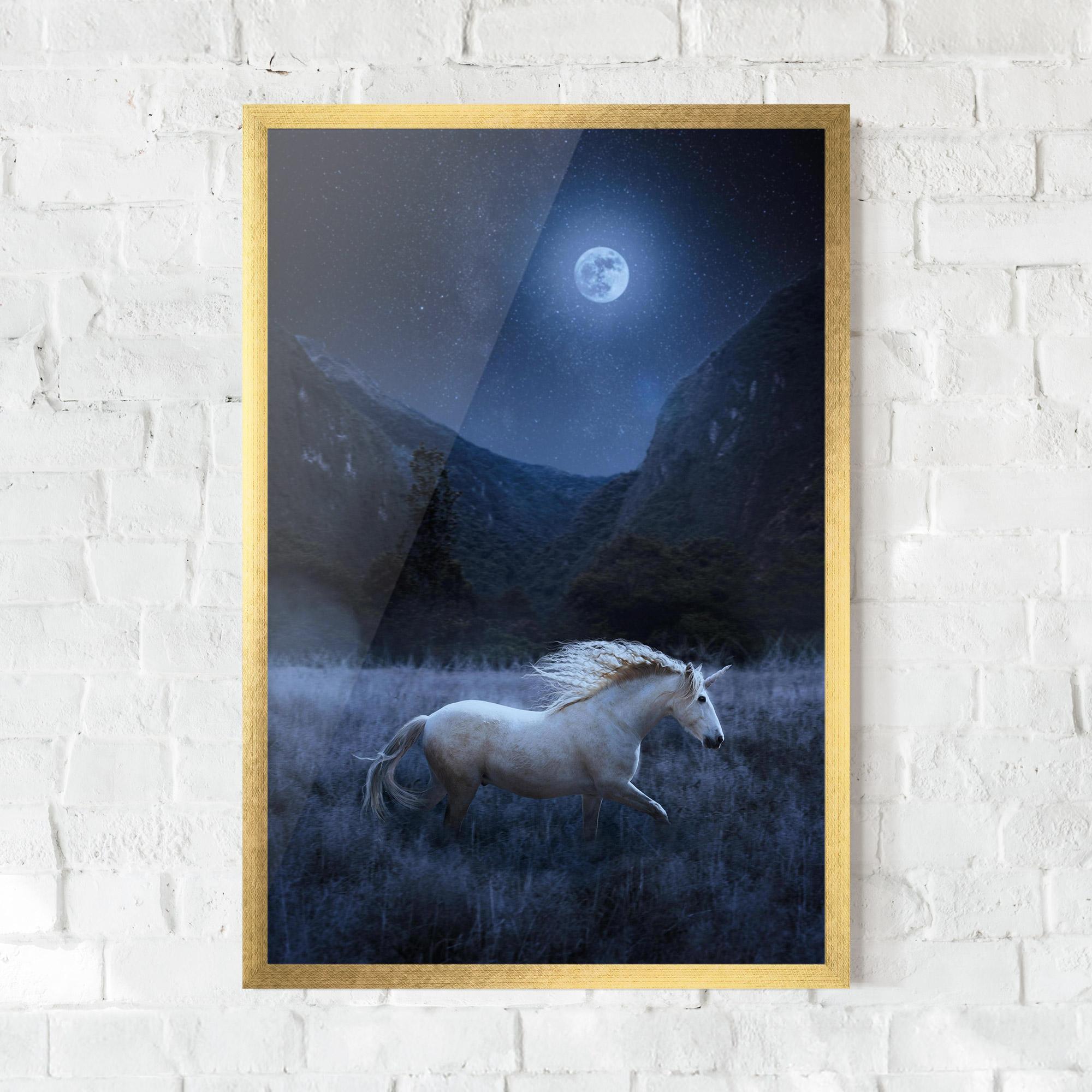 Gerahmte Poster Blue Moon Unicorn mockup 0