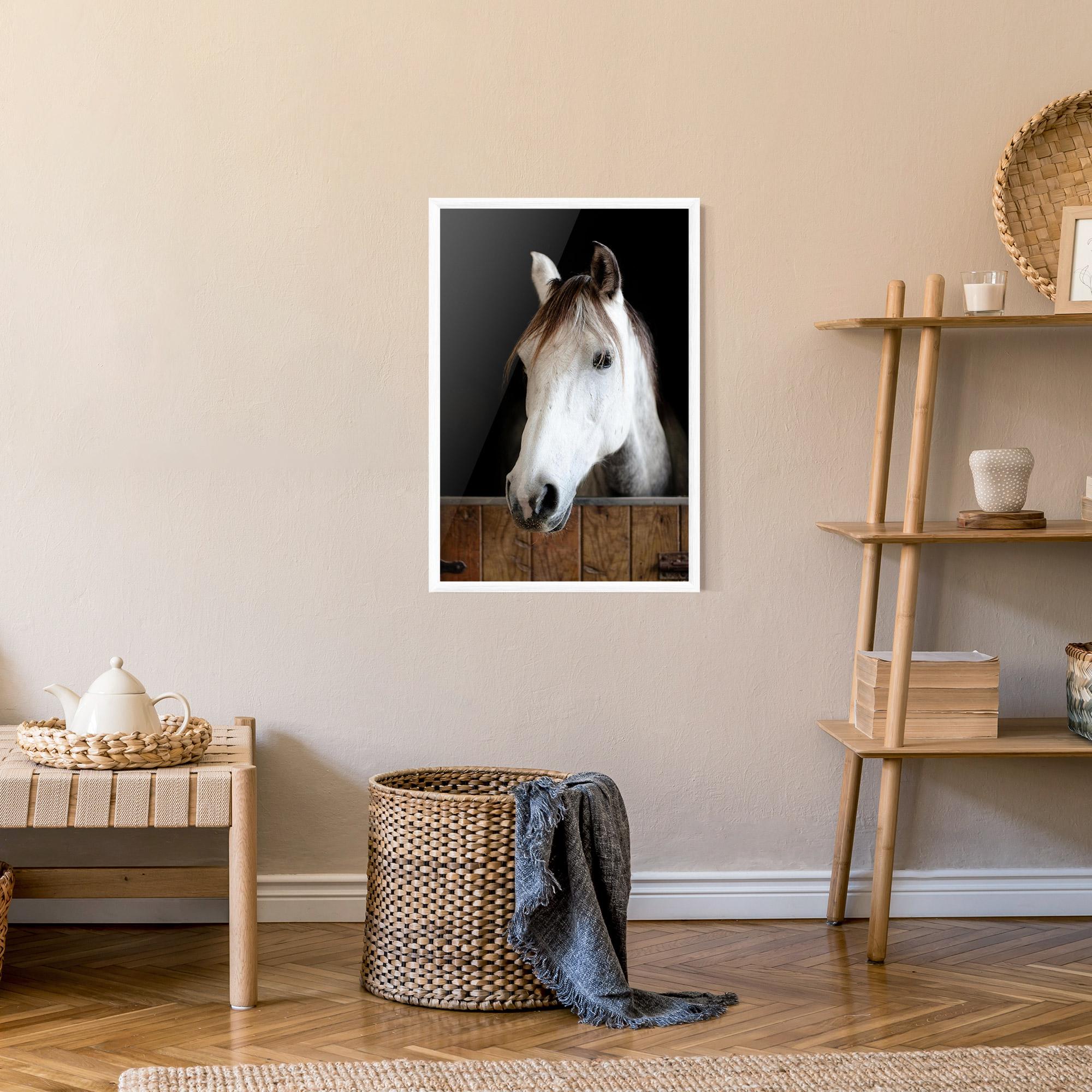 Gerahmte Poster Grey Horse Head mockup 9