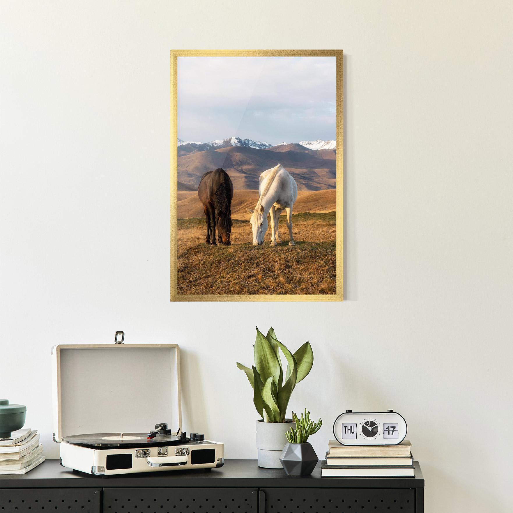 Gerahmte Poster Mountain Horses mockup 2