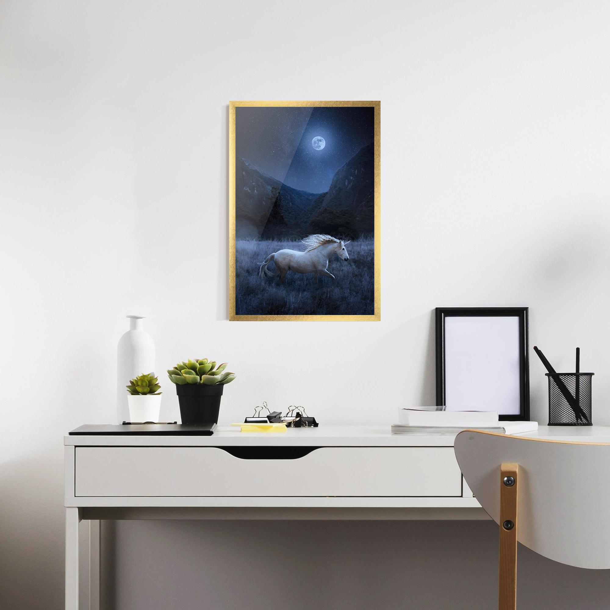 Gerahmte Poster Blue Moon Unicorn mockup 7