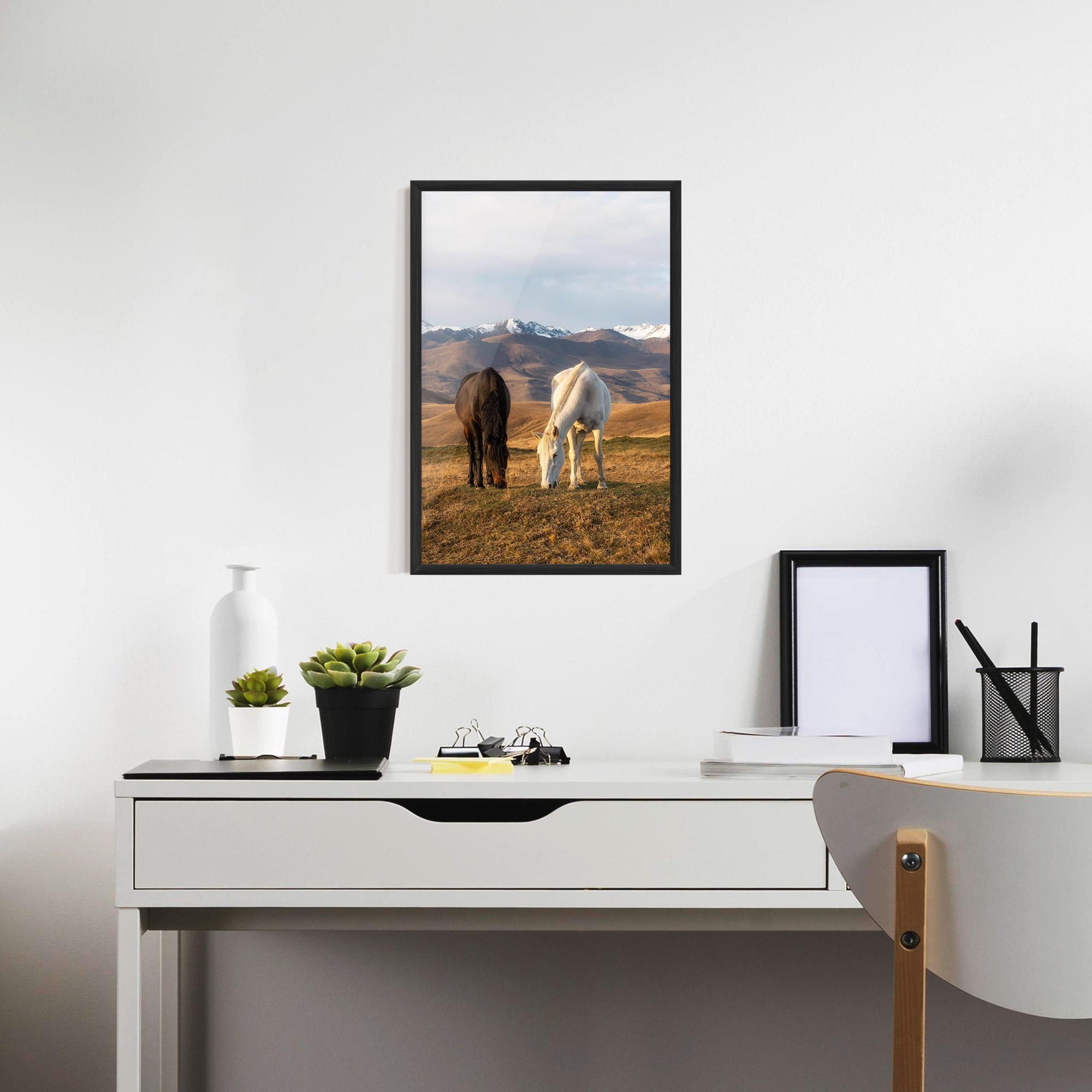 Gerahmte Poster Mountain Horses mockup 7