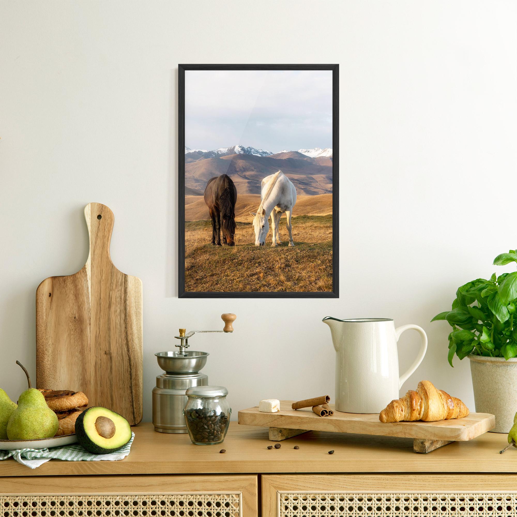 Gerahmte Poster Mountain Horses mockup 8