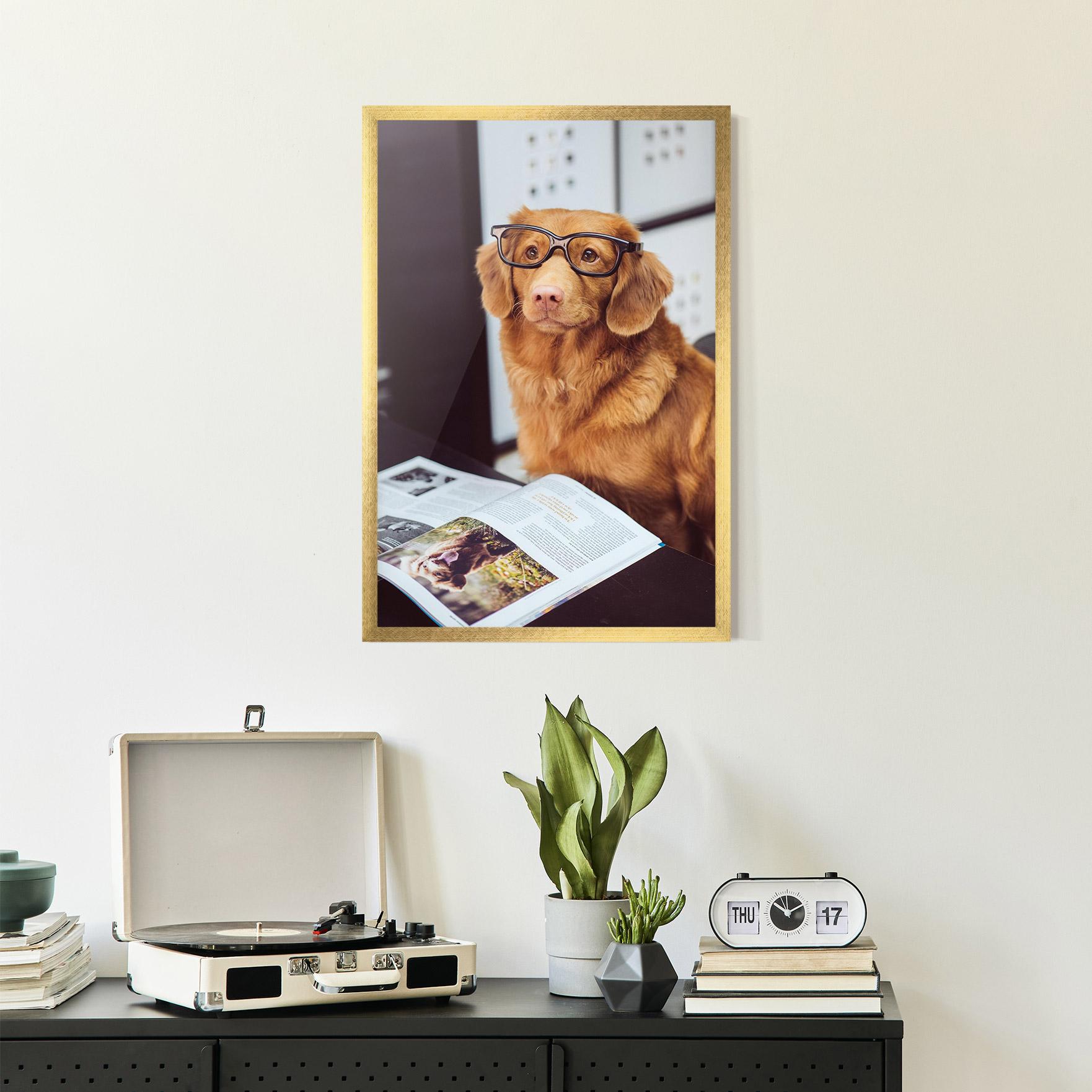 Gerahmte Poster Learning Dog mockup 2