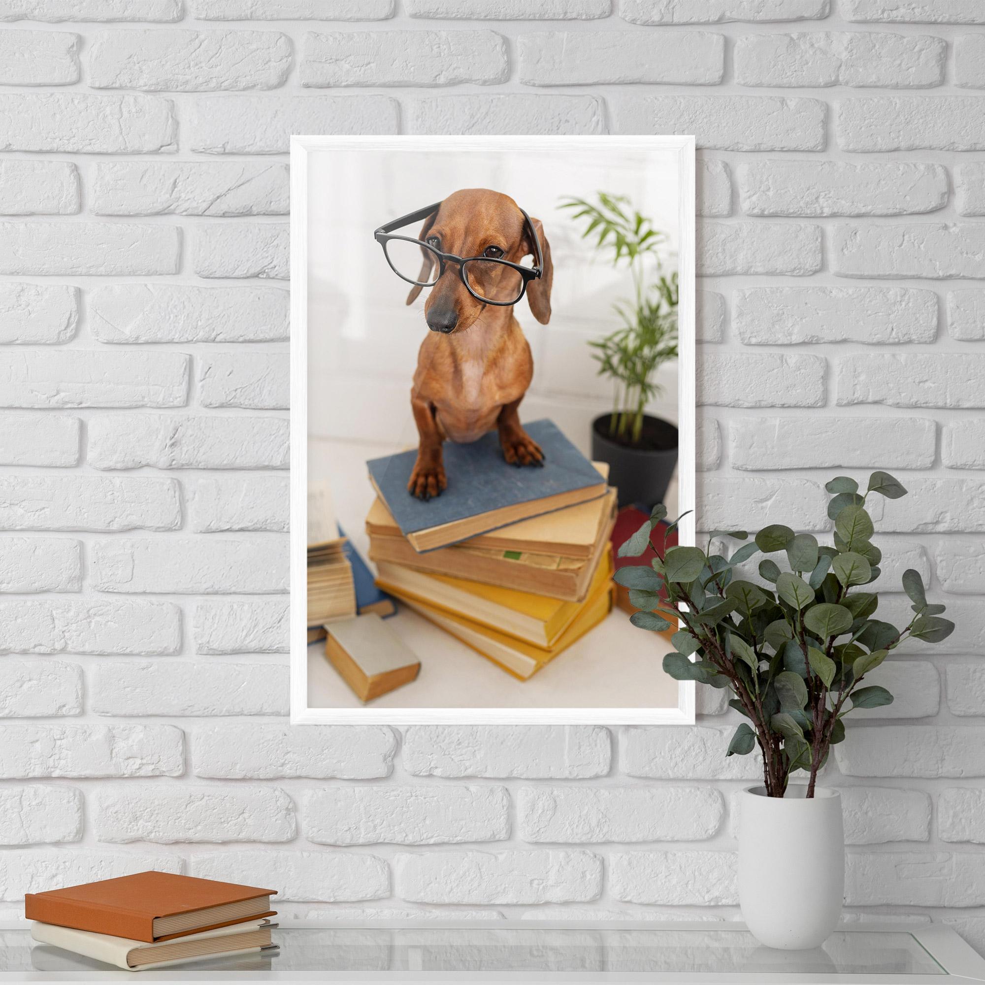 Gerahmte Poster Books Cute Dog mockup 5