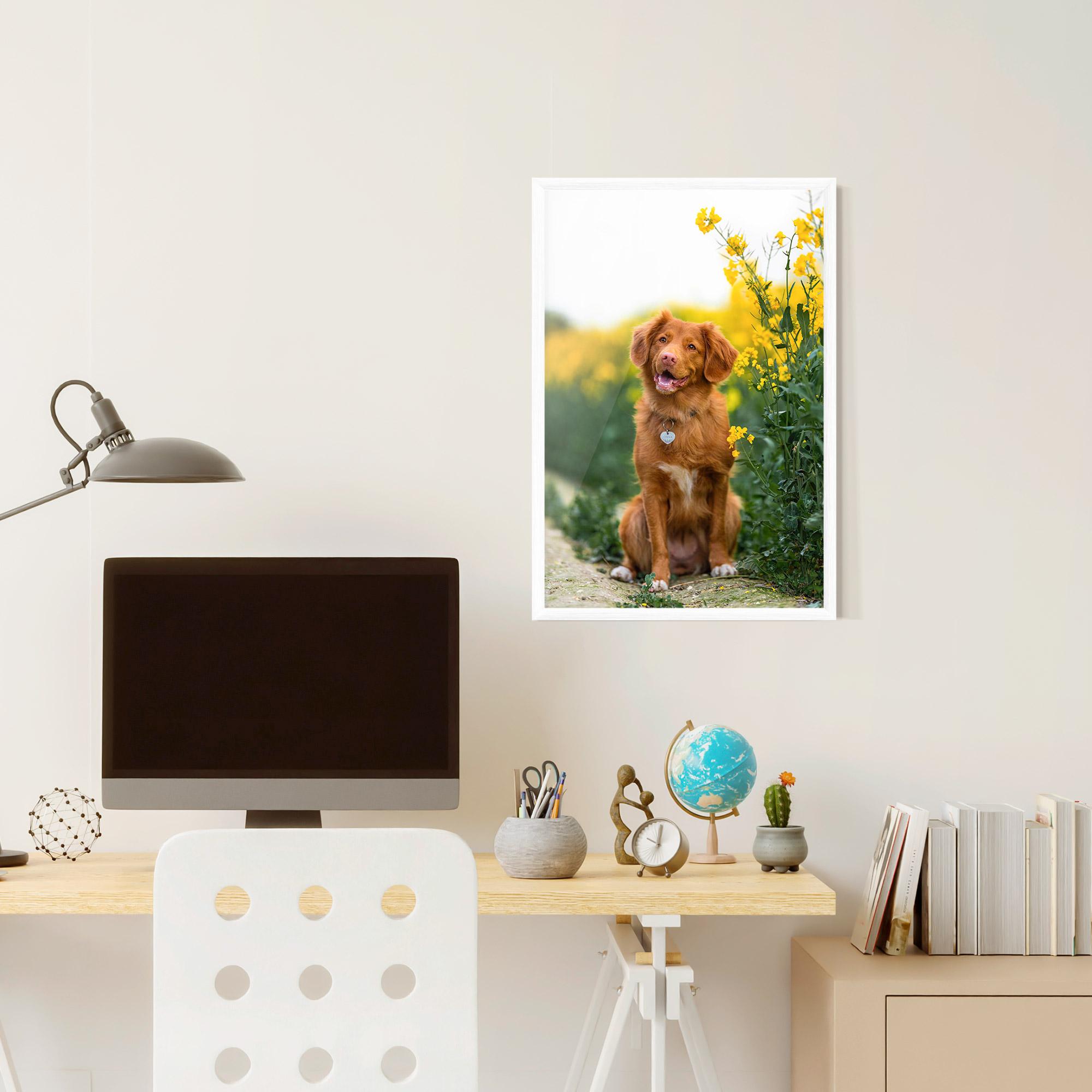 Gerahmte Poster Dog Yellow Flowers mockup 6