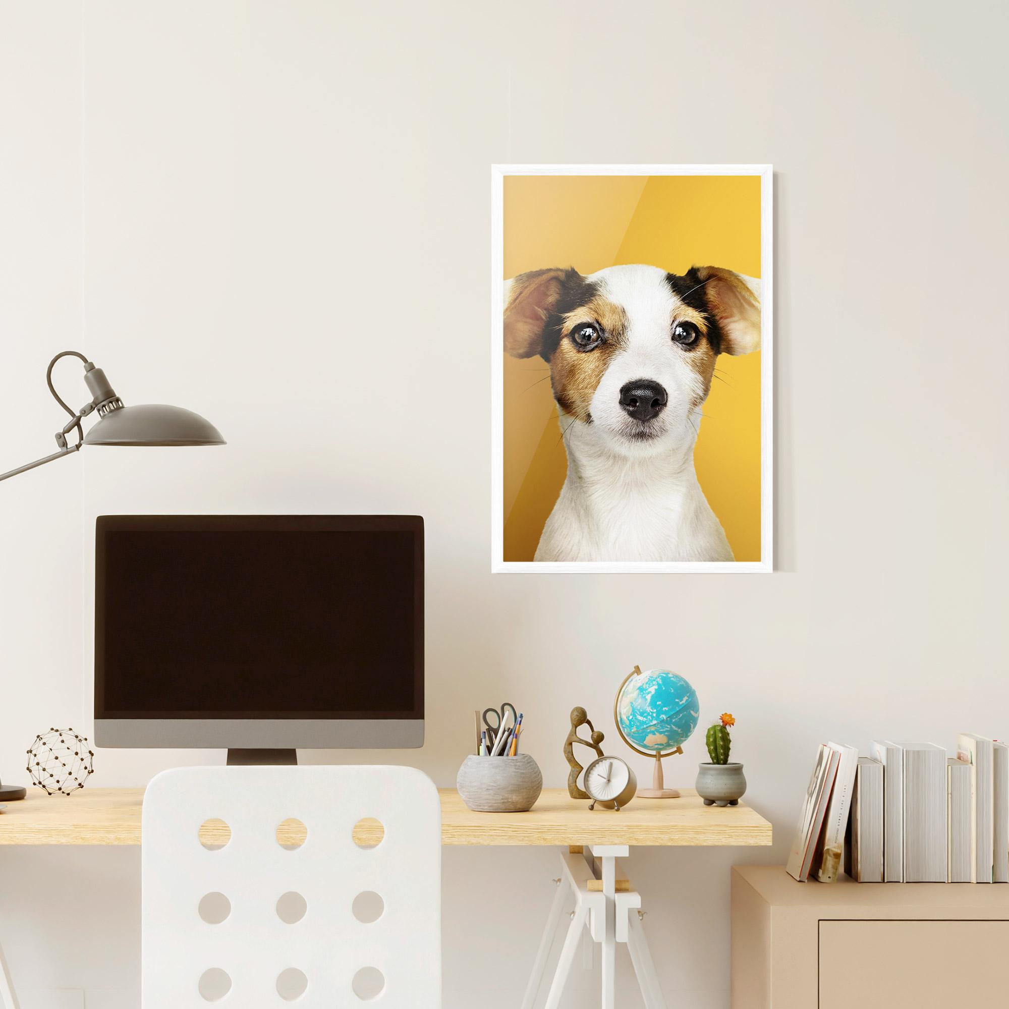 Gerahmte Poster Puppy On Yellow mockup 6