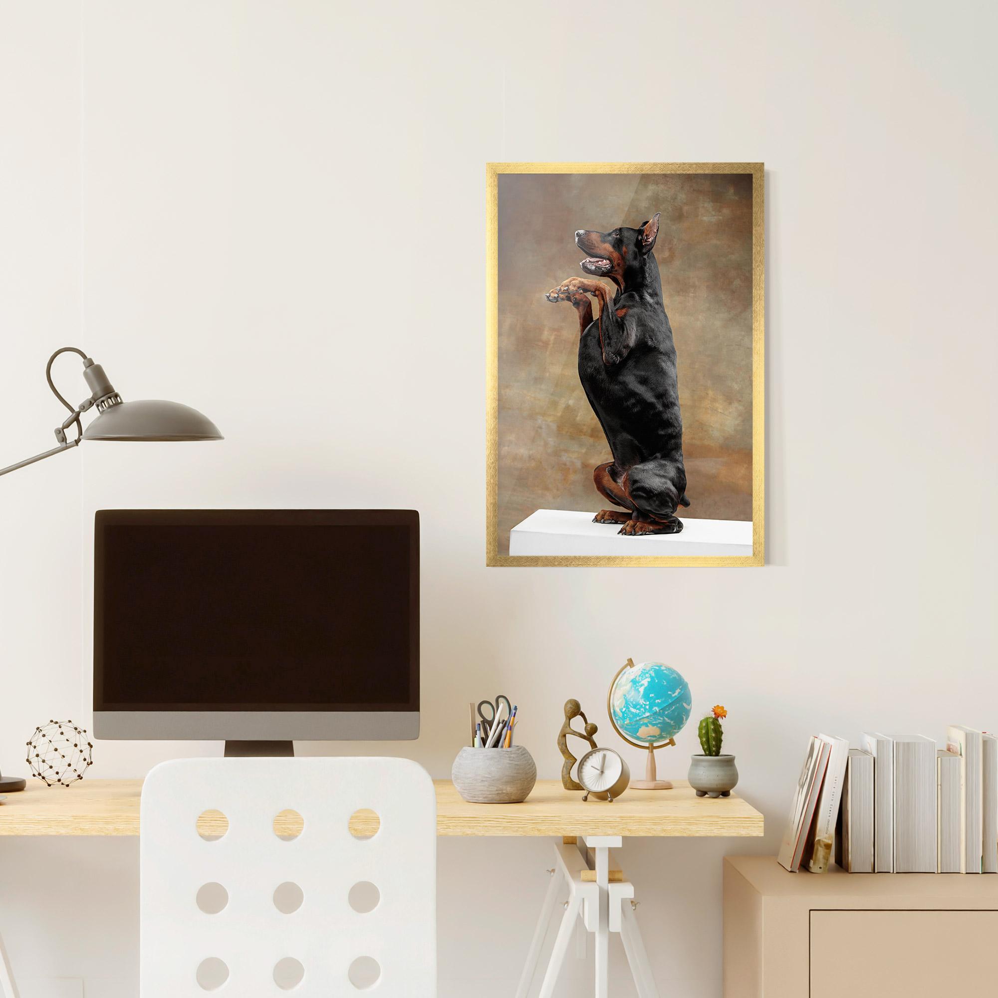 Gerahmte Poster Doberman Standing mockup 6