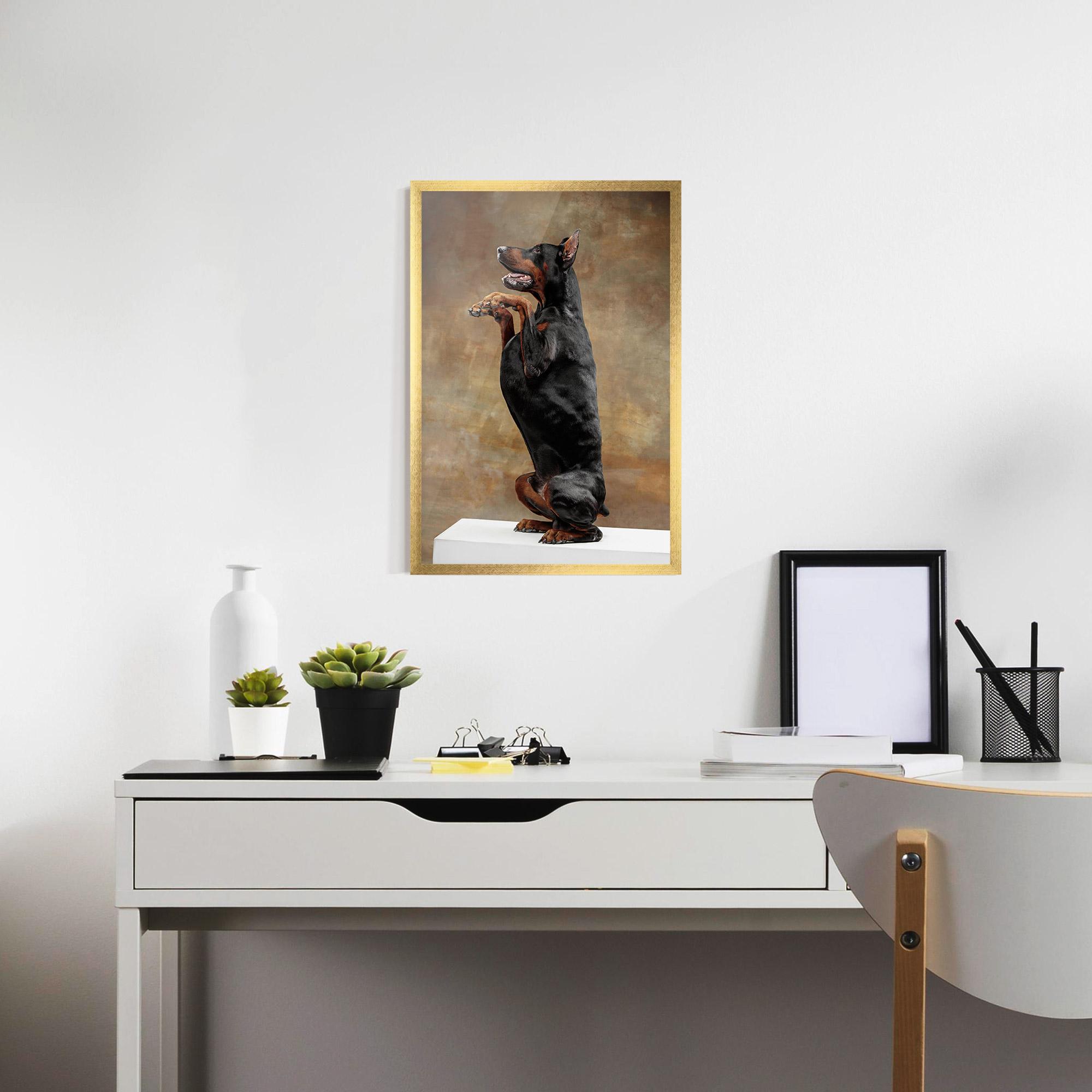 Gerahmte Poster Doberman Standing mockup 7