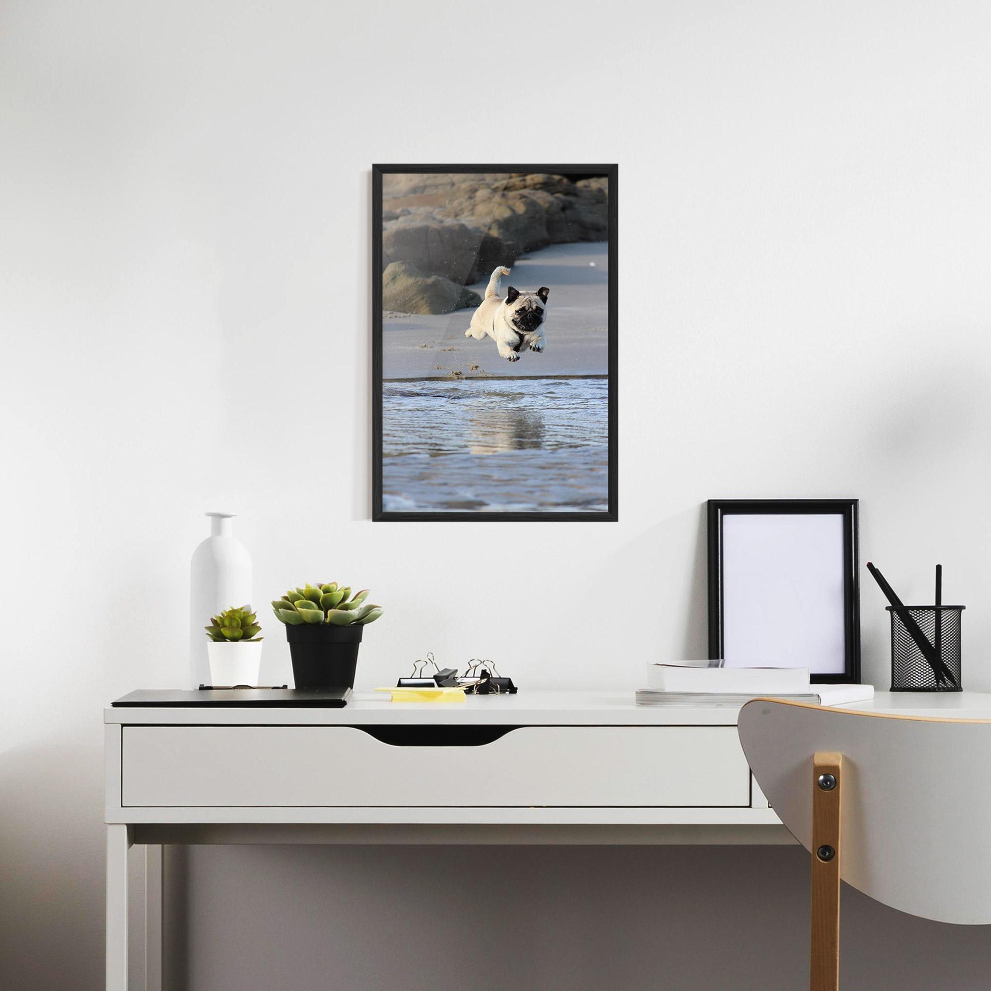 Gerahmte Poster Water Pug mockup 7