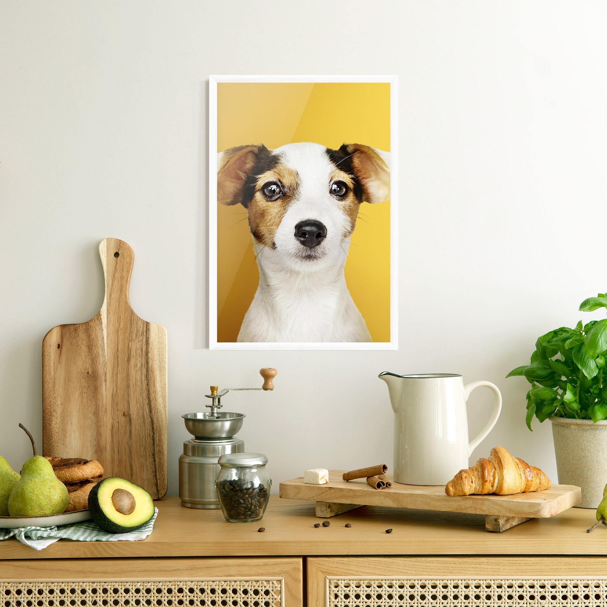 Gerahmte Poster Puppy On Yellow mockup 8