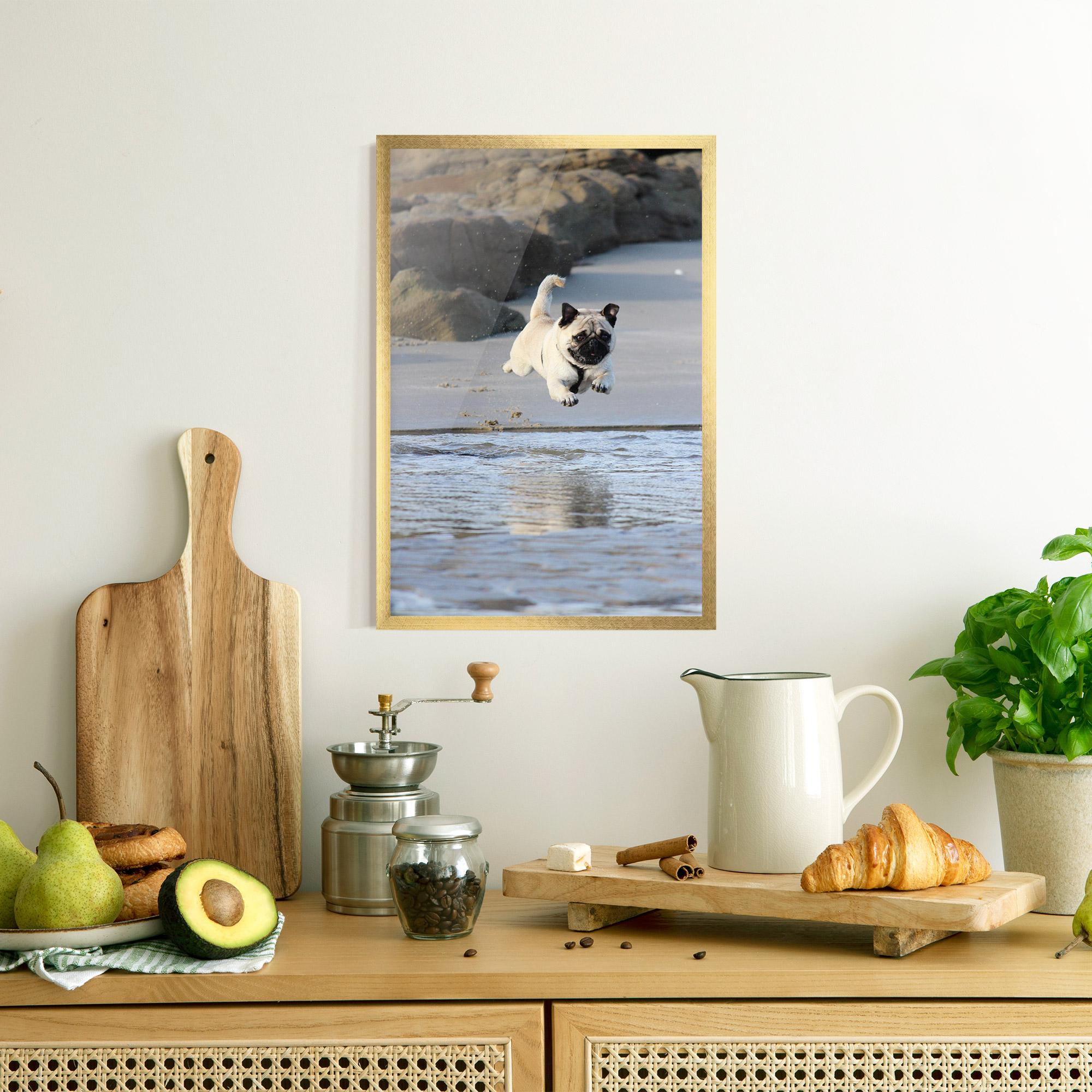 Gerahmte Poster Water Pug mockup 8