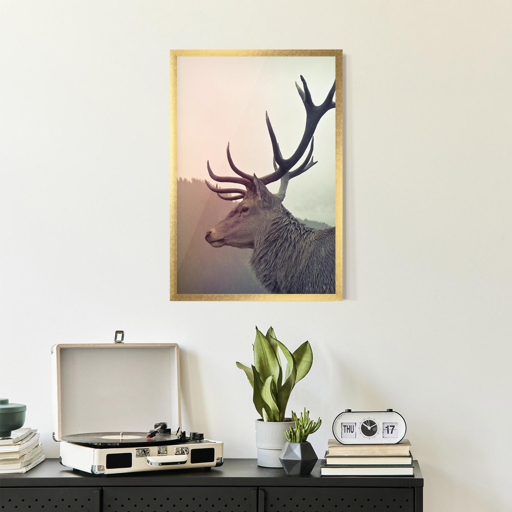Gerahmte Poster King Of The Forest mockup 2