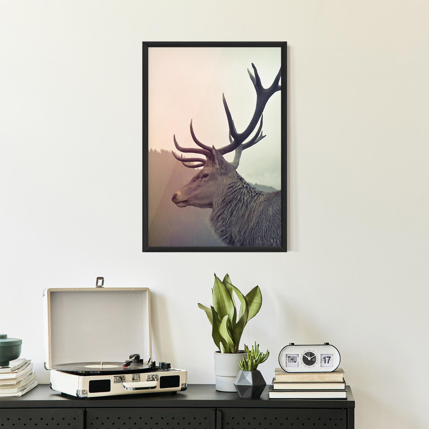 Gerahmte Poster King Of The Forest mockup 2