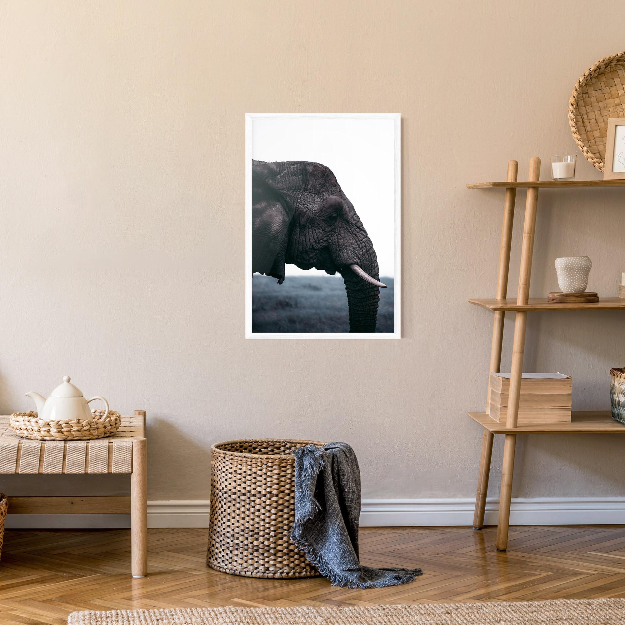 Gerahmte Poster Close Grey Eelephant mockup 9