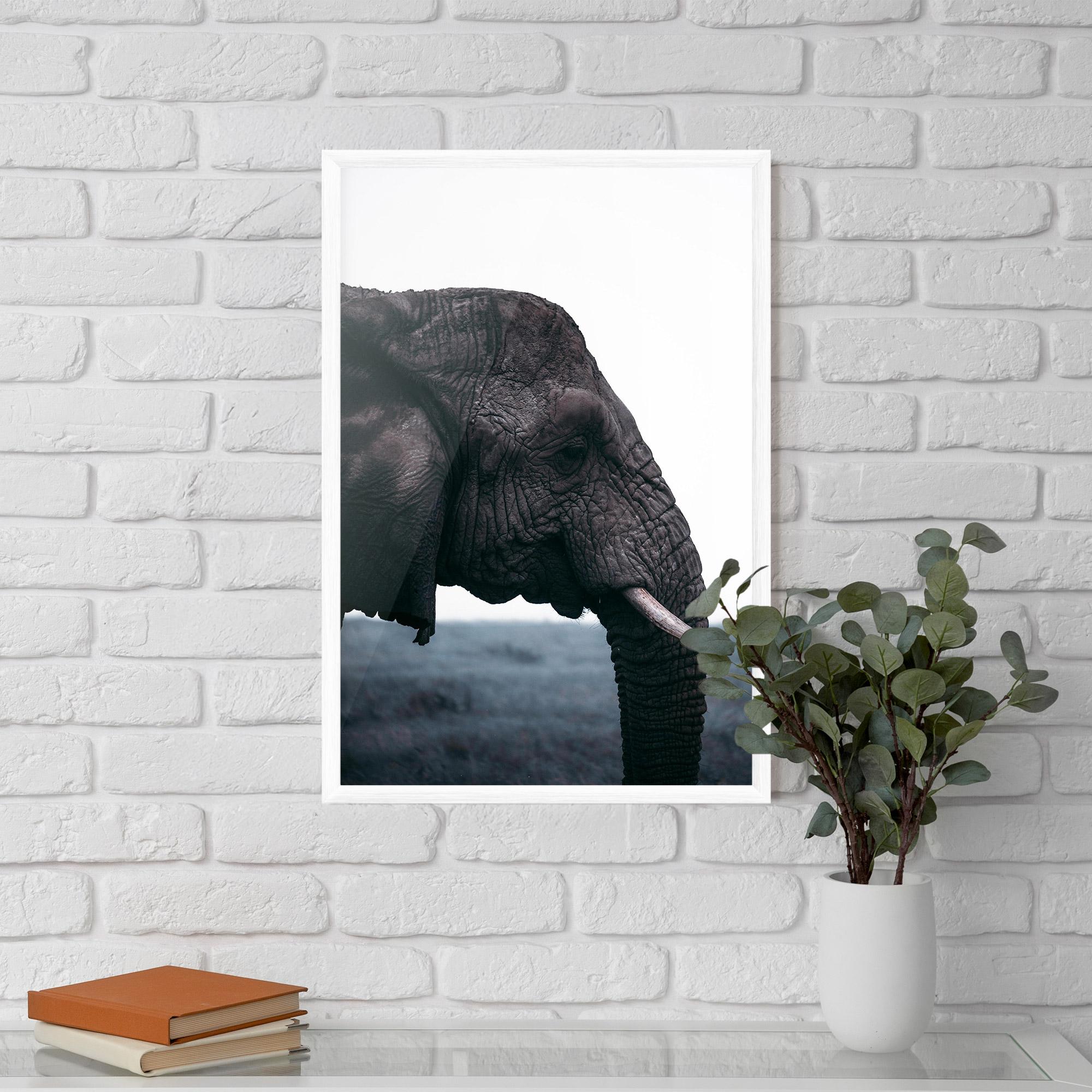 Gerahmte Poster Close Grey Eelephant mockup 5