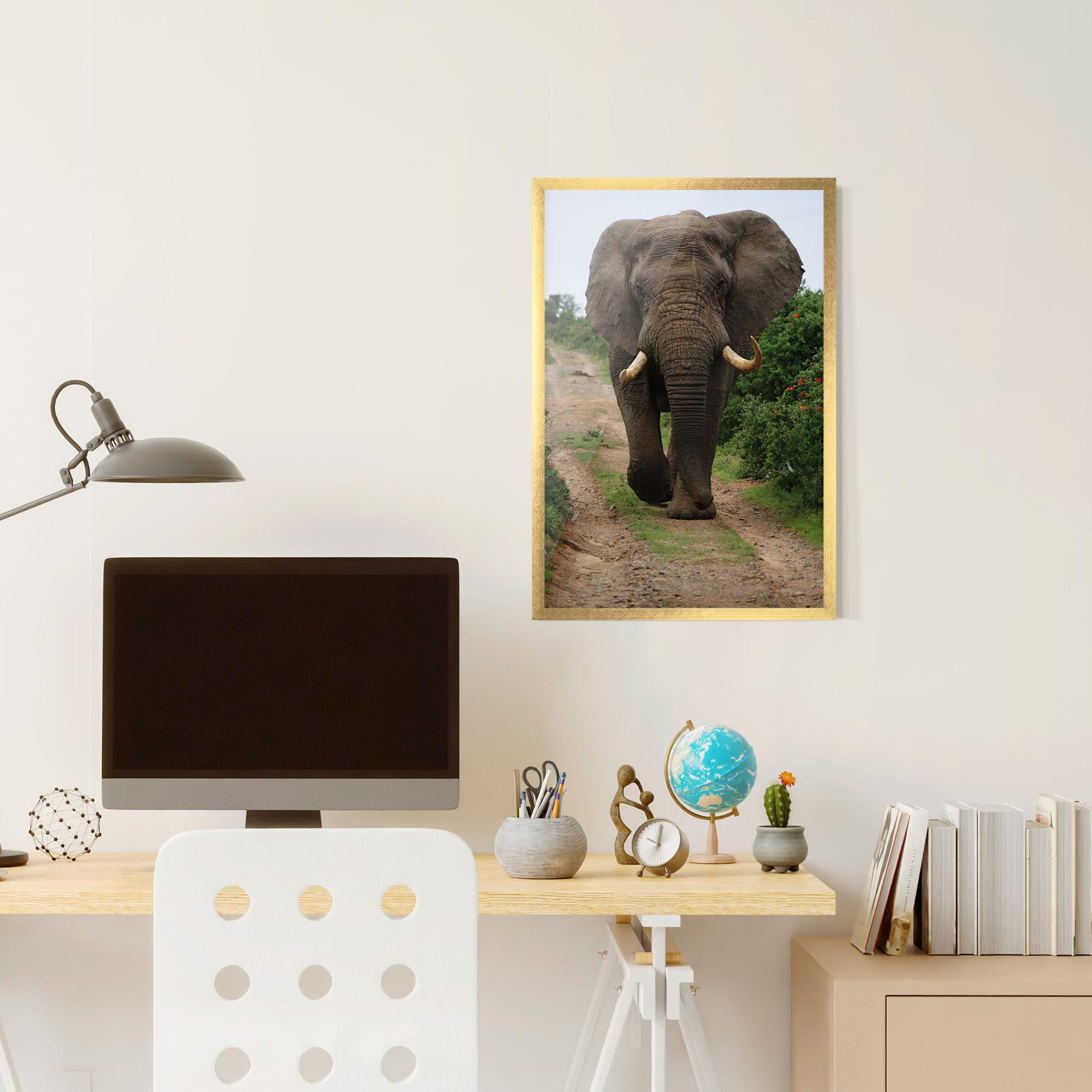 Gerahmte Poster Elephant Safari mockup 6