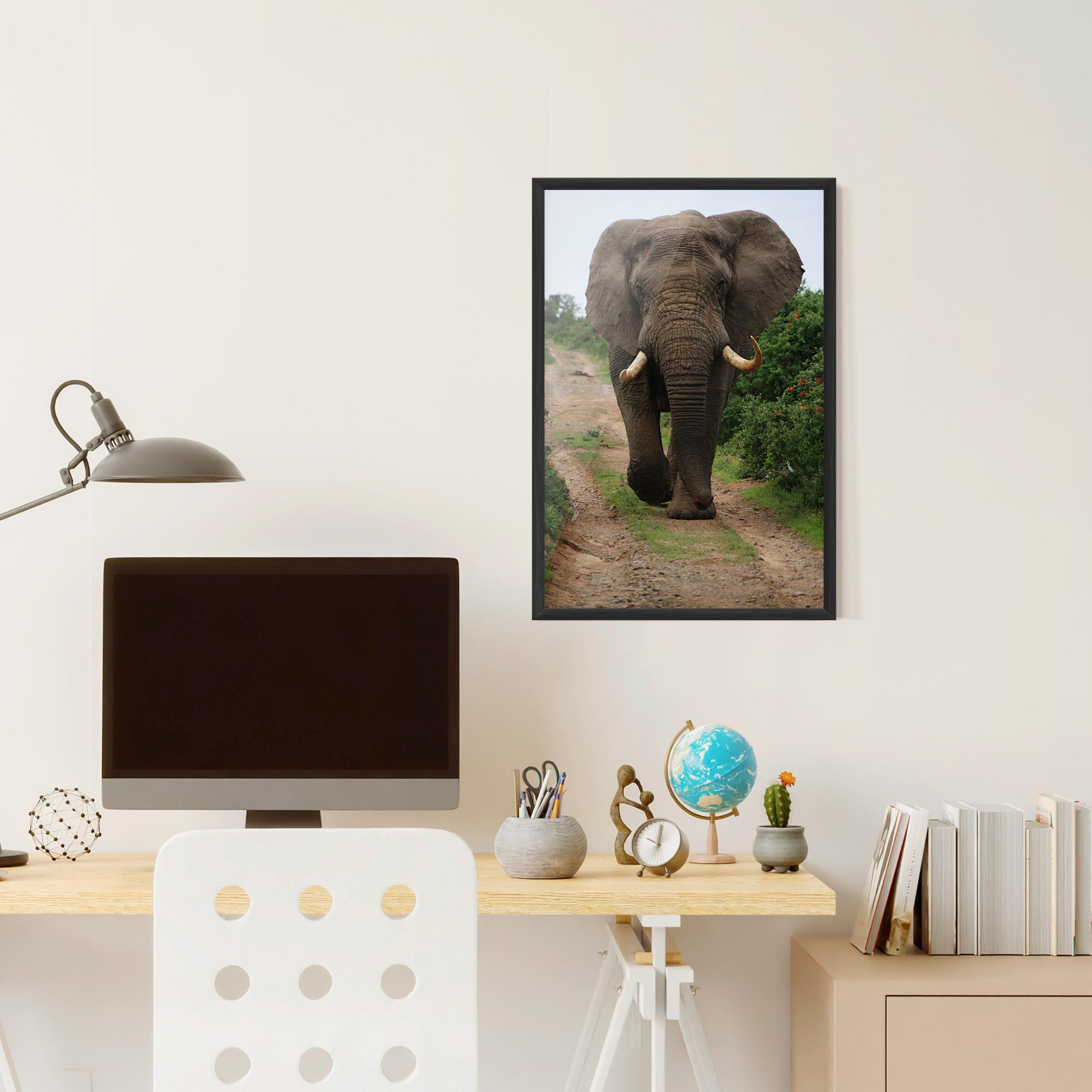 Gerahmte Poster Elephant Safari mockup 6